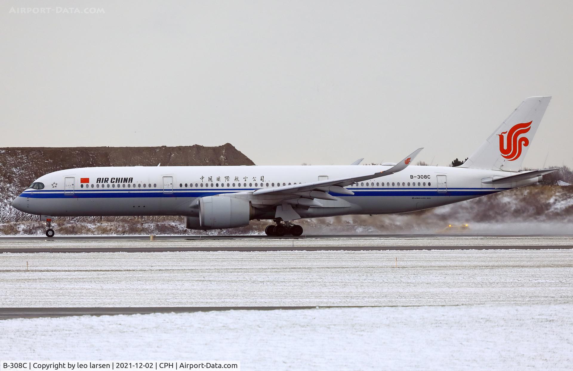 B-308C, 2019 Airbus A350-941 C/N 295, Copenhagen 2.12.2021