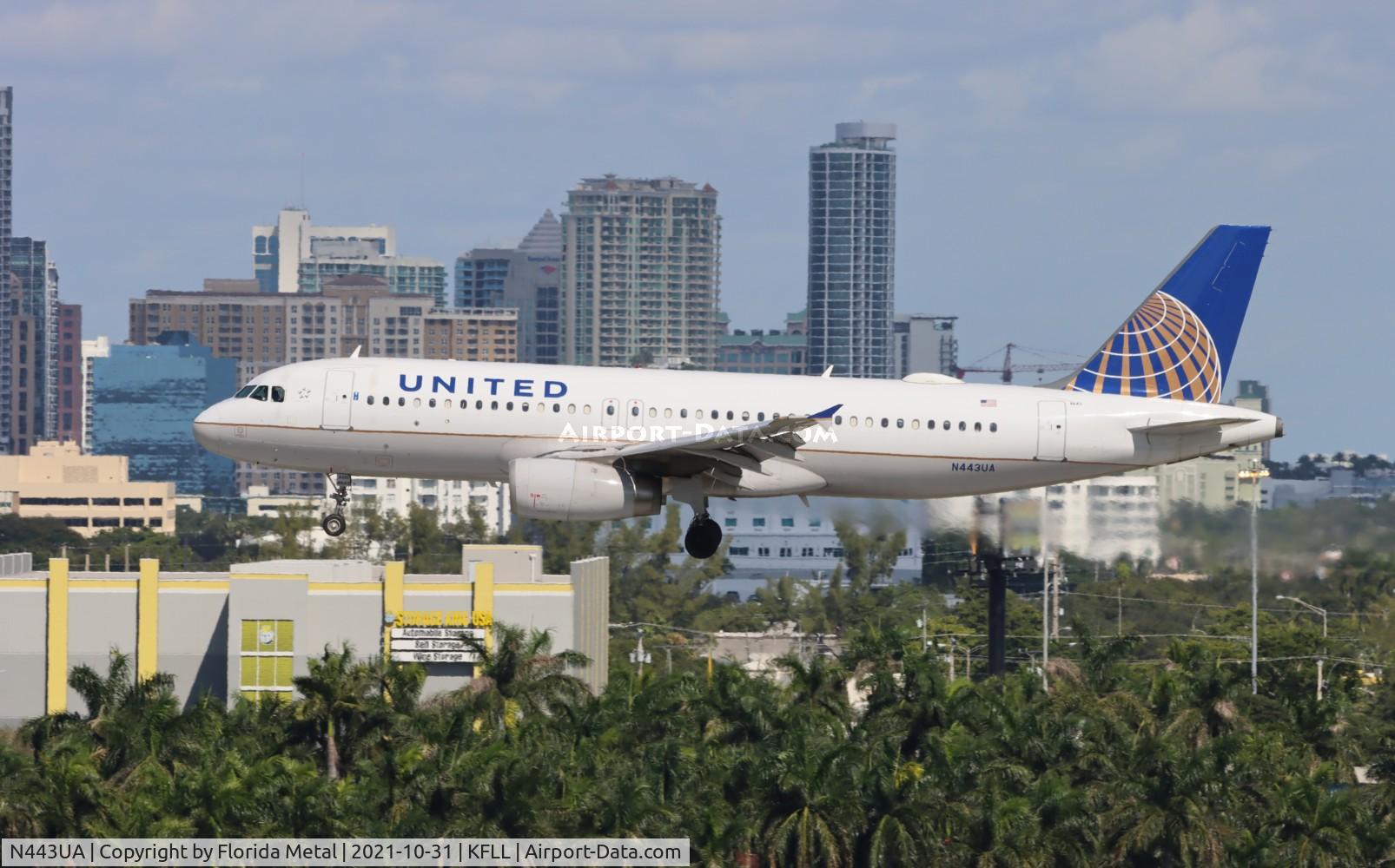 N443UA, 1998 Airbus A320-232 C/N 820, FLL 2021