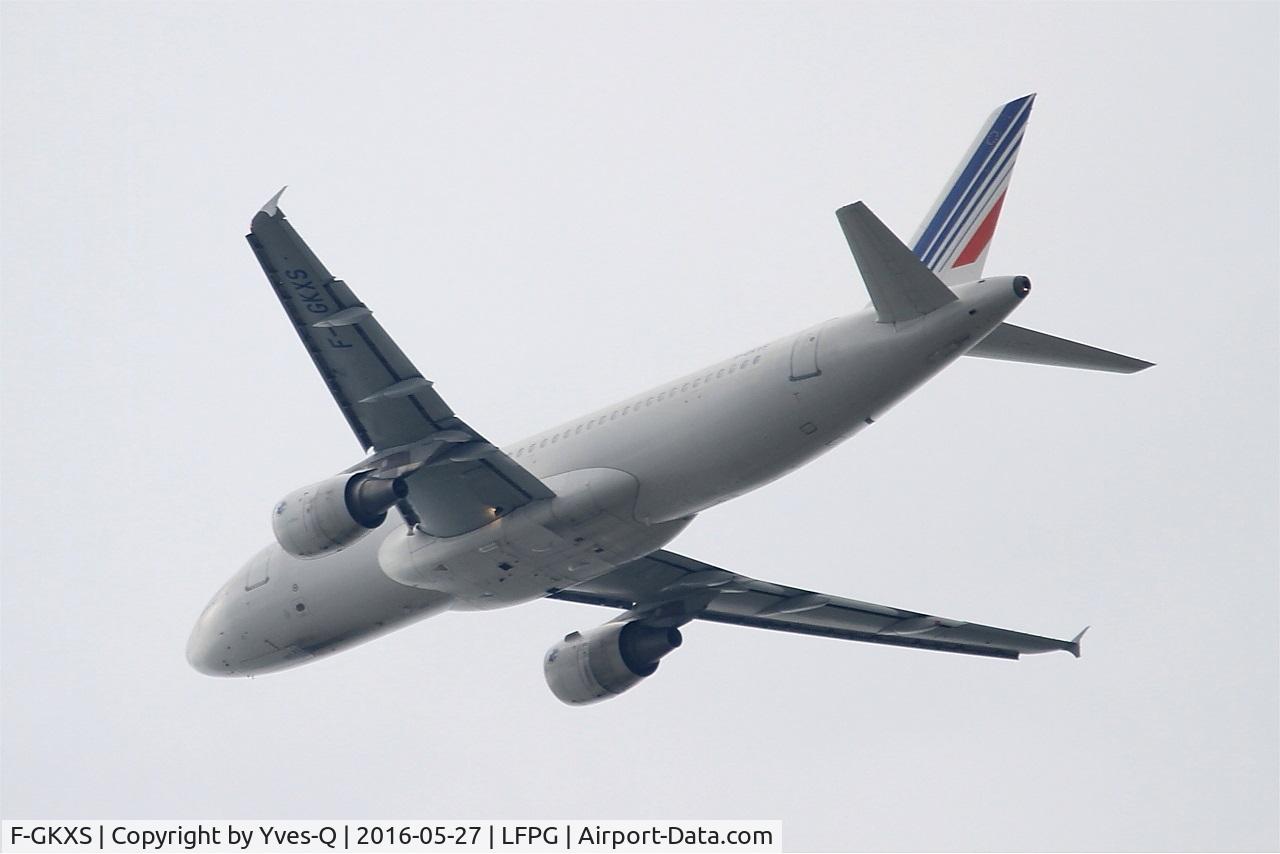 F-GKXS, 2009 Airbus A320-214 C/N 3825, Airbus A320-214, Climbing from rwy 27L, Paris-Roissy Charles De Gaulle airport (LFPG-CDG)