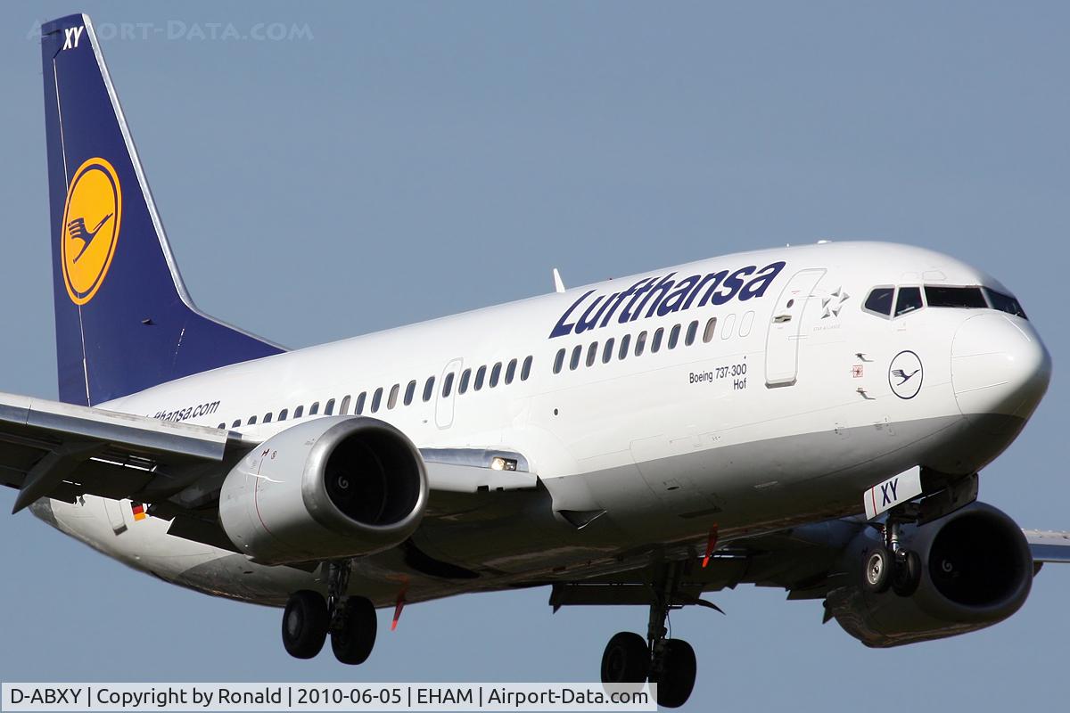 D-ABXY, 1989 Boeing 737-330 C/N 24563, at spl