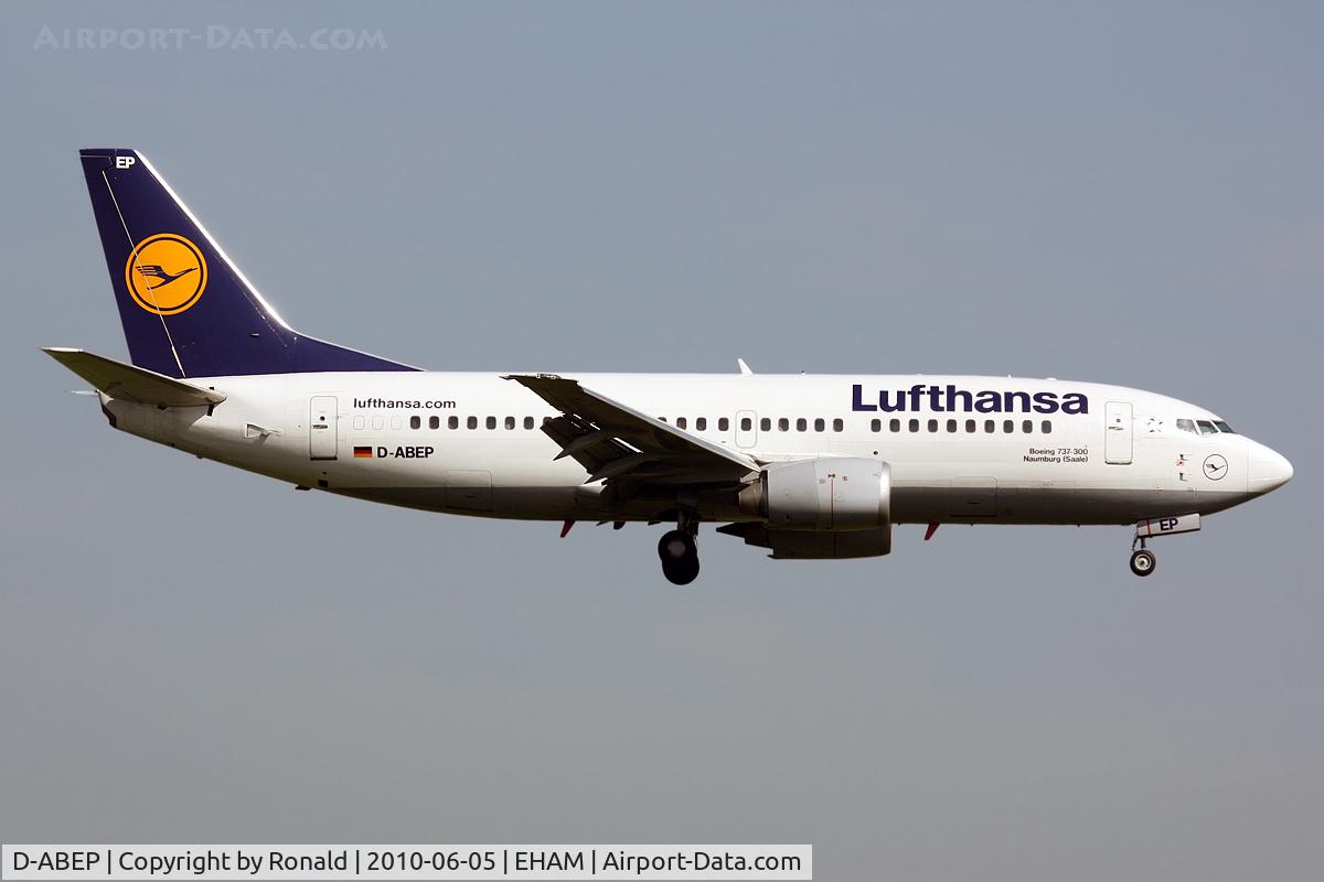 D-ABEP, 1992 Boeing 737-330 C/N 26430, at spl