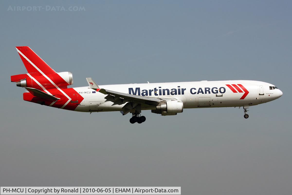 PH-MCU, 1996 McDonnell Douglas MD-11F C/N 48757, at spl