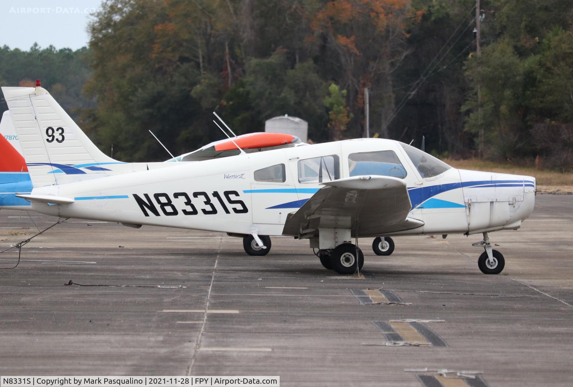 N8331S, 1982 Piper PA-28-161 C/N 28-8316028, Piper PA-28-161