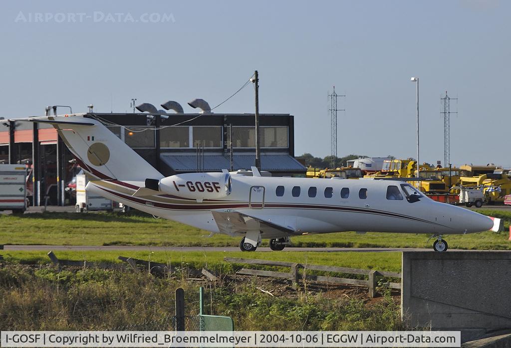 I-GOSF, Cessna 525A CitationJet CJ2 C/N 525A-0199, Taxiing in to the apron.