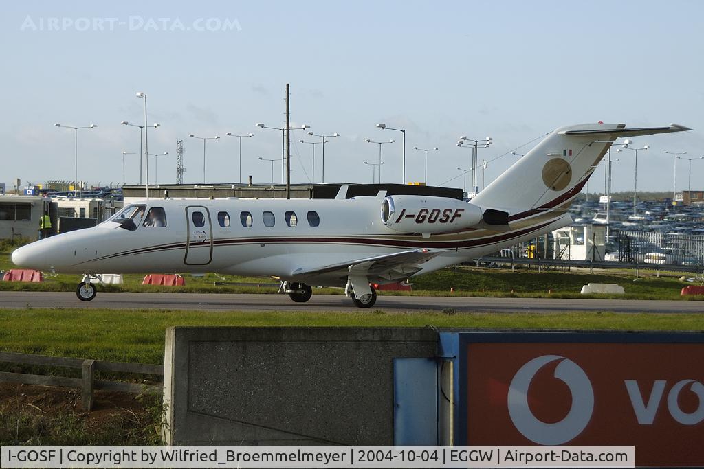 I-GOSF, Cessna 525A CitationJet CJ2 C/N 525A-0199, Taxiing out to Runway 26.