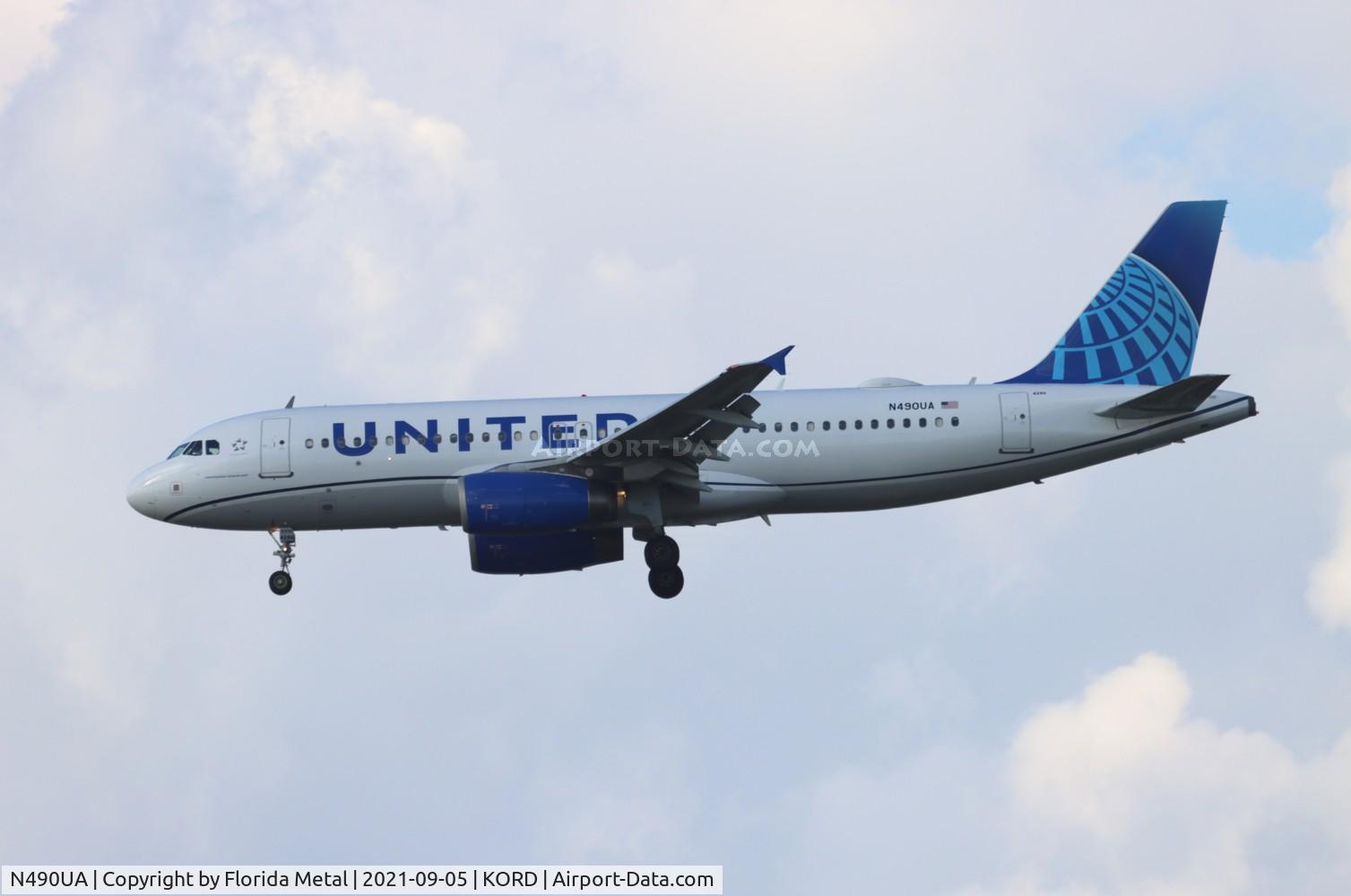 N490UA, 2002 Airbus A320-232 C/N 1728, ORD 2021
