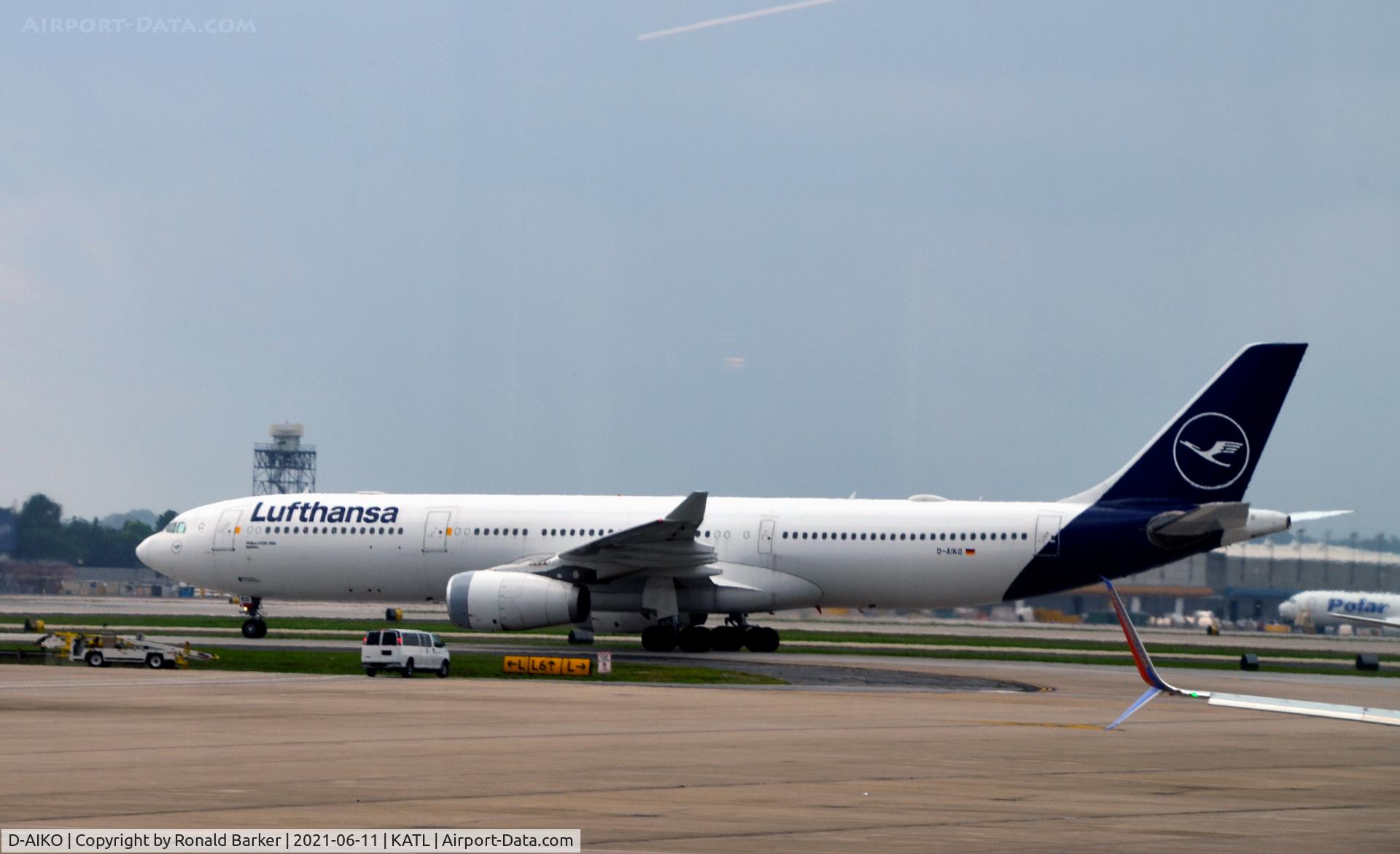 D-AIKO, 2009 Airbus A330-343X C/N 989, Taxi ATL