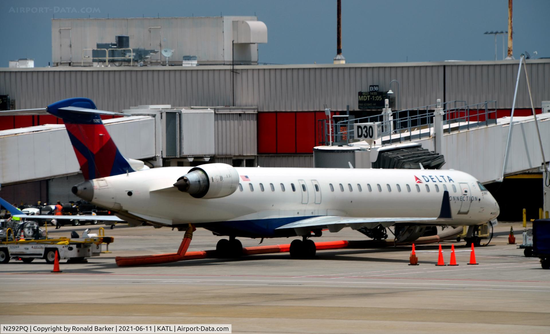 N292PQ, 2013 Bombardier CRJ-900 (CL-600-2D24) C/N 15292, Gate D30 Atlanta