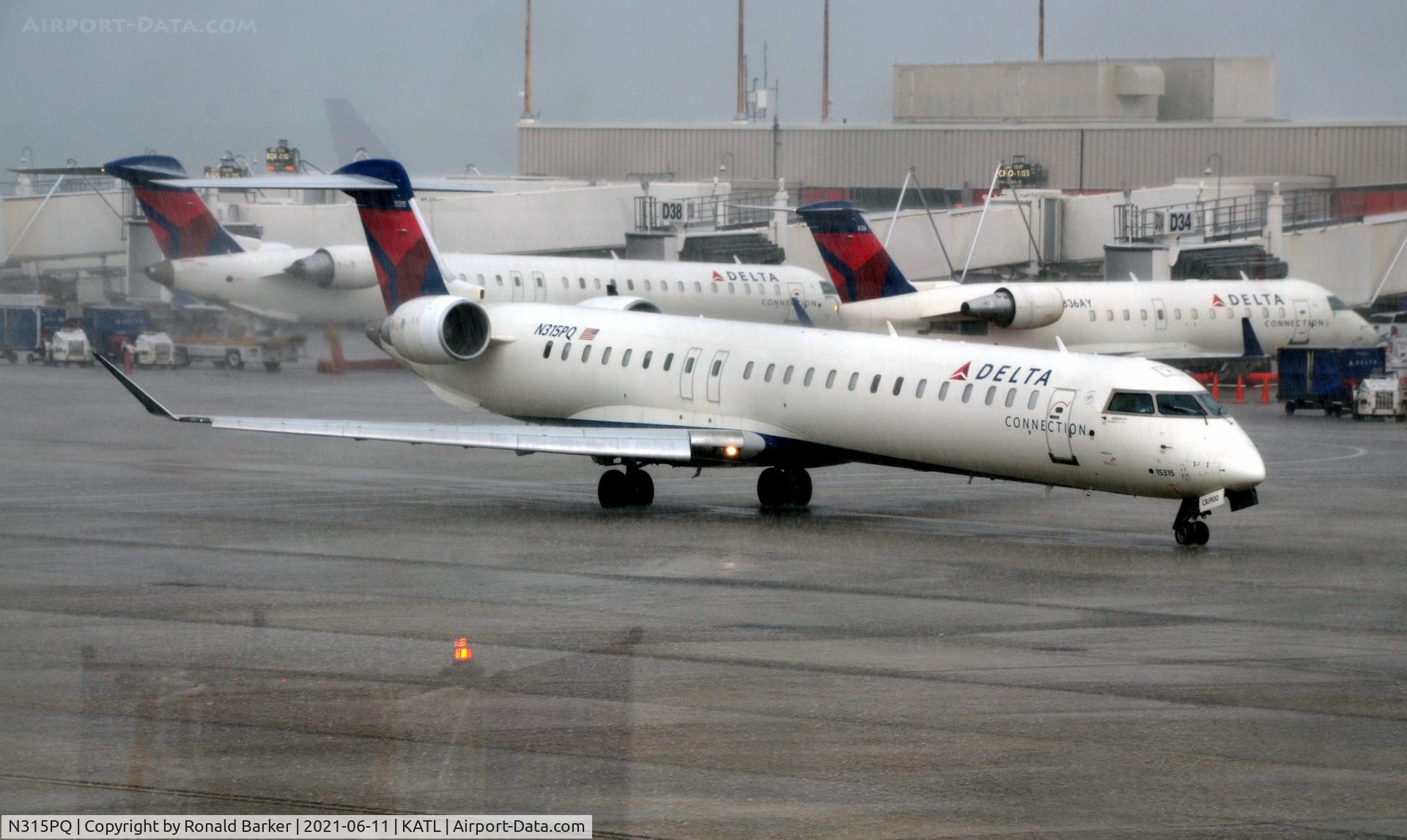 N315PQ, 2014 Bombardier CRJ-900LR (CL-600-2D24) C/N 15315, Taxi Atlanta