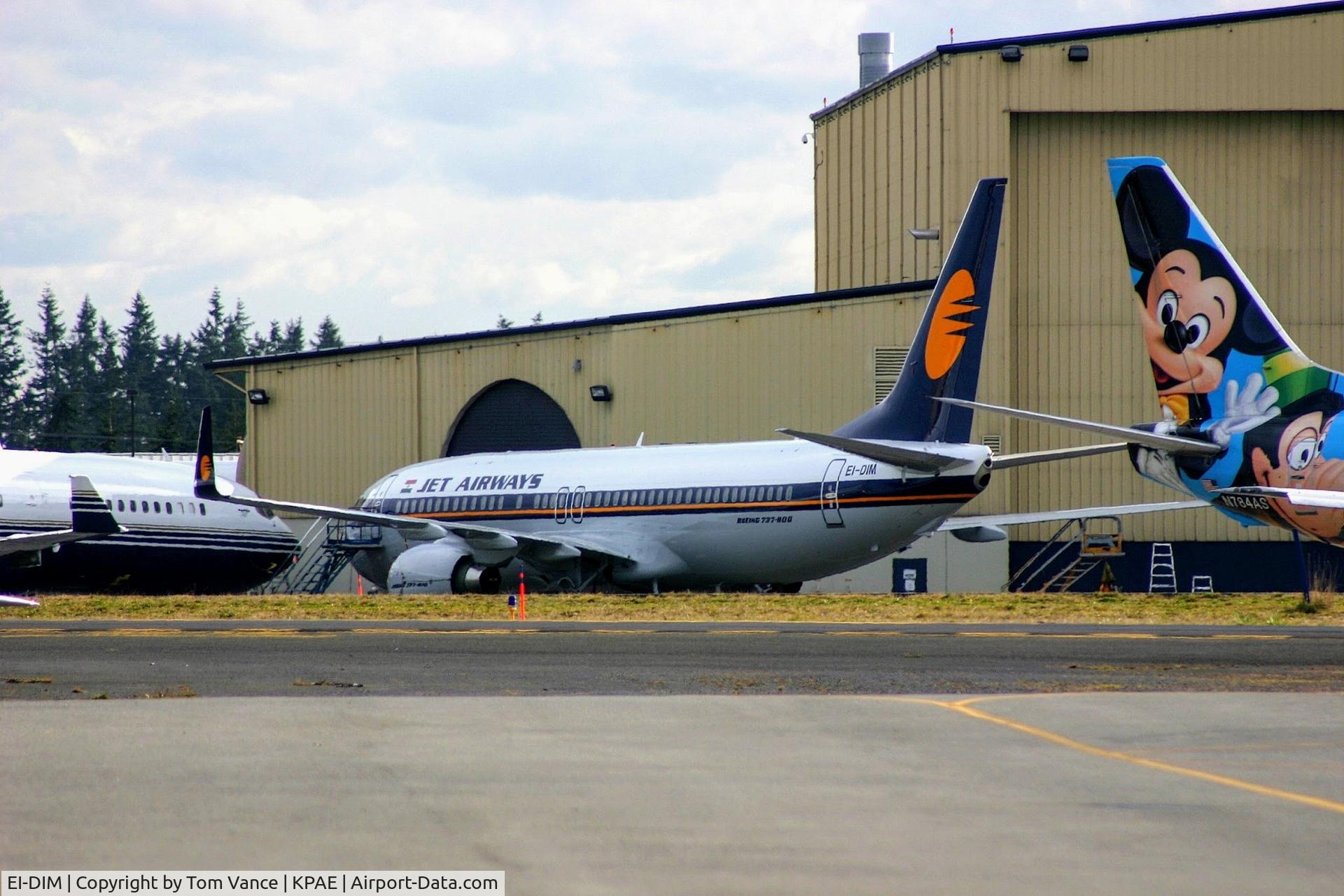 EI-DIM, 2005 Boeing 737-8FH C/N 29639, At Paine Field Snohomish County Airport, KPAE, 2005, Parked next to
The Alaska Disney.