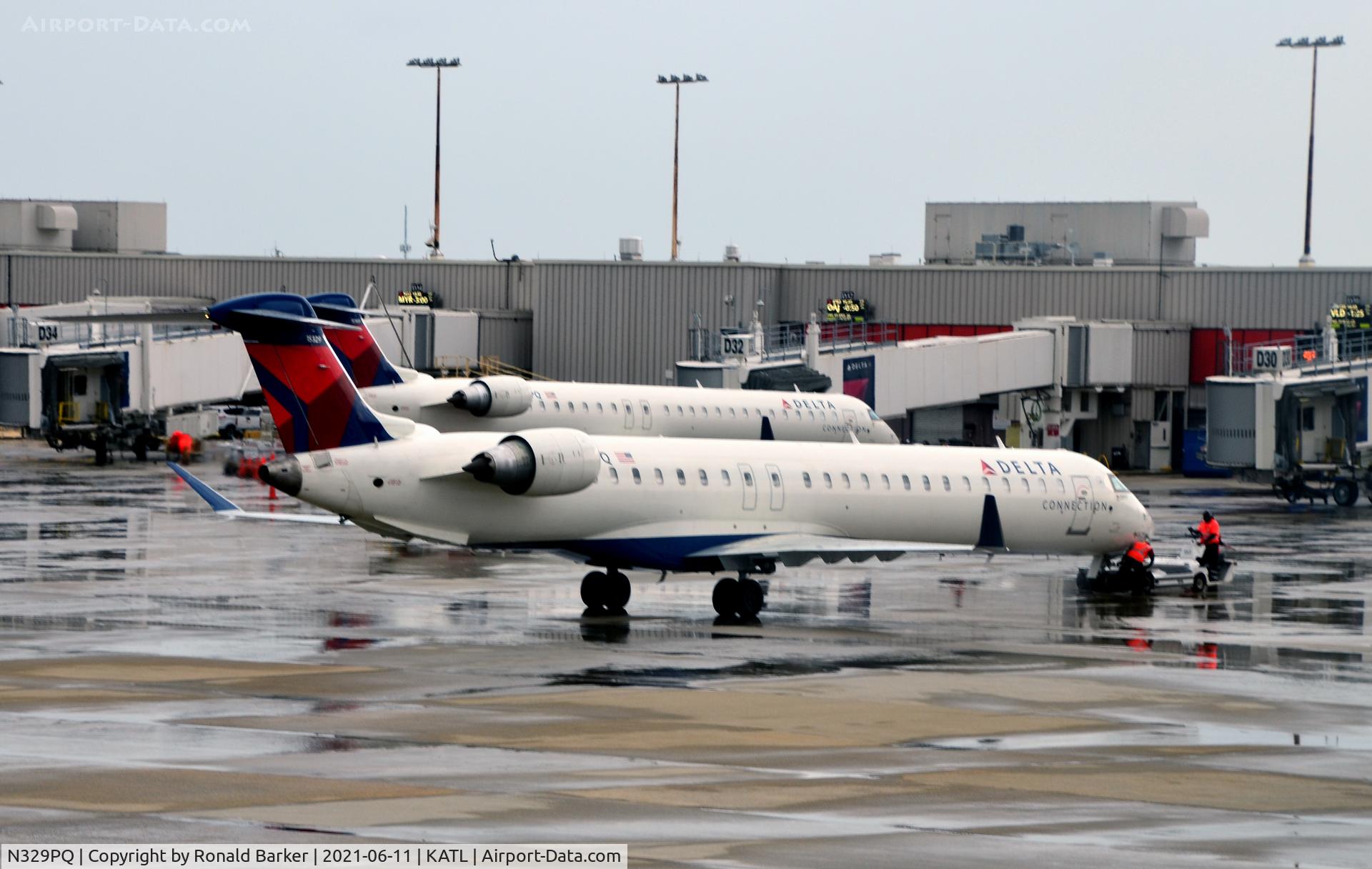 N329PQ, 2014 Bombardier CRJ-900 (CL-600-2D24) C/N 15329, Pushback Atlanta