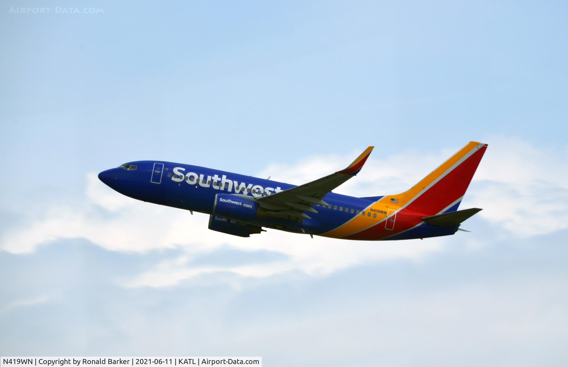 N419WN, 2001 Boeing 737-7H4 C/N 29824, Takeoff Atlanta