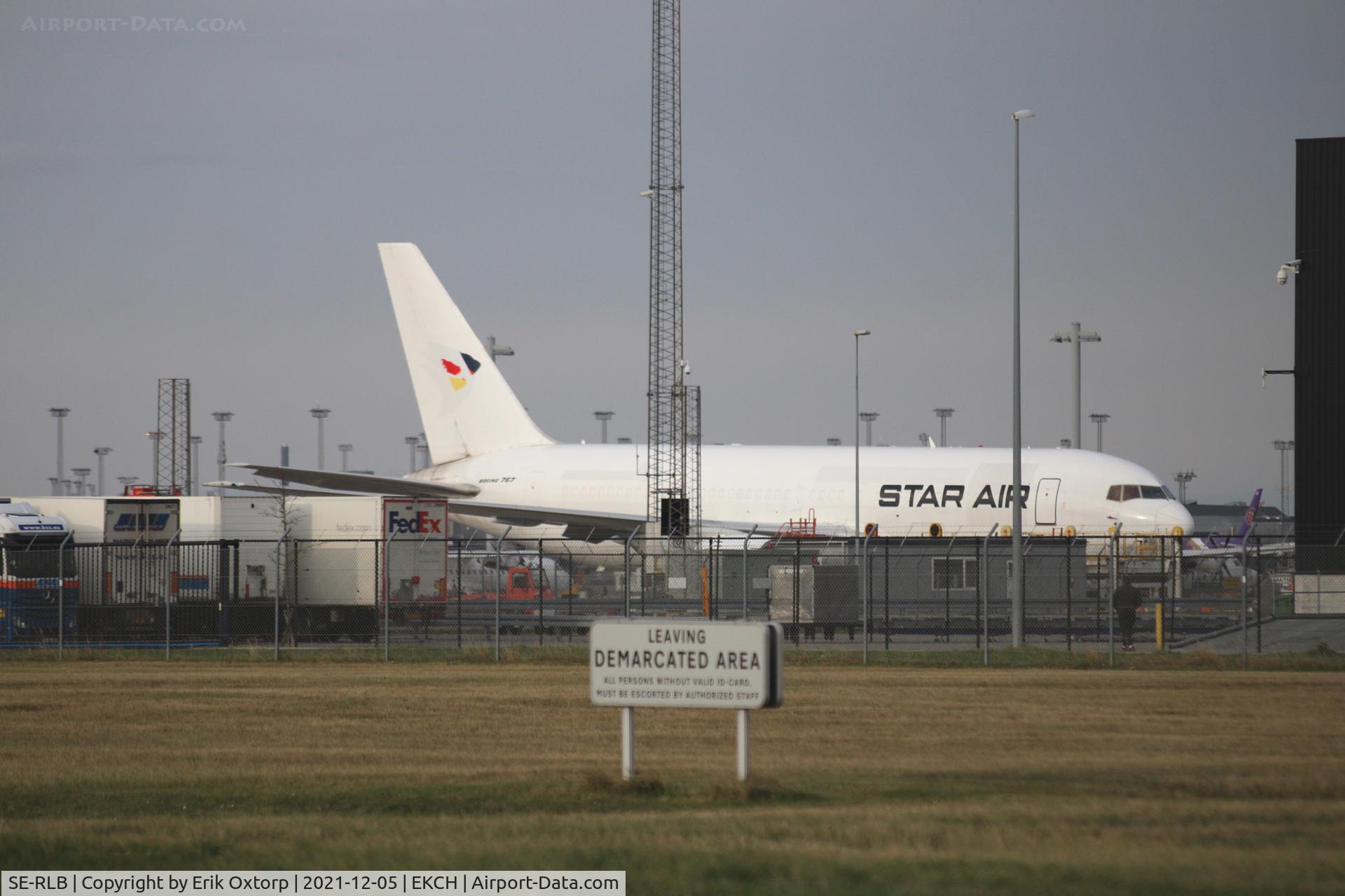 SE-RLB, 1983 Boeing 767-232(BDSF) C/N 22222, SE-RLB in the CPH cargo area