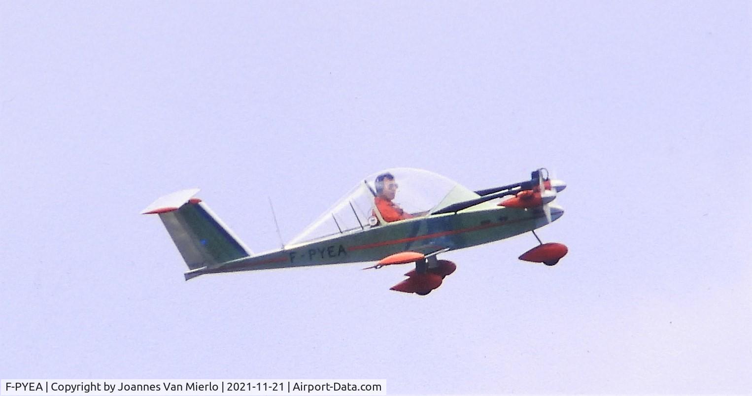 F-PYEA, Colomban MC-12 Cri-Cri (Cricket) C/N Not found F-PYEA, Slide scan