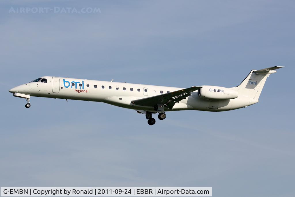 G-EMBN, 2000 Embraer EMB-145EP (ERJ-145EP) C/N 145201, at bru