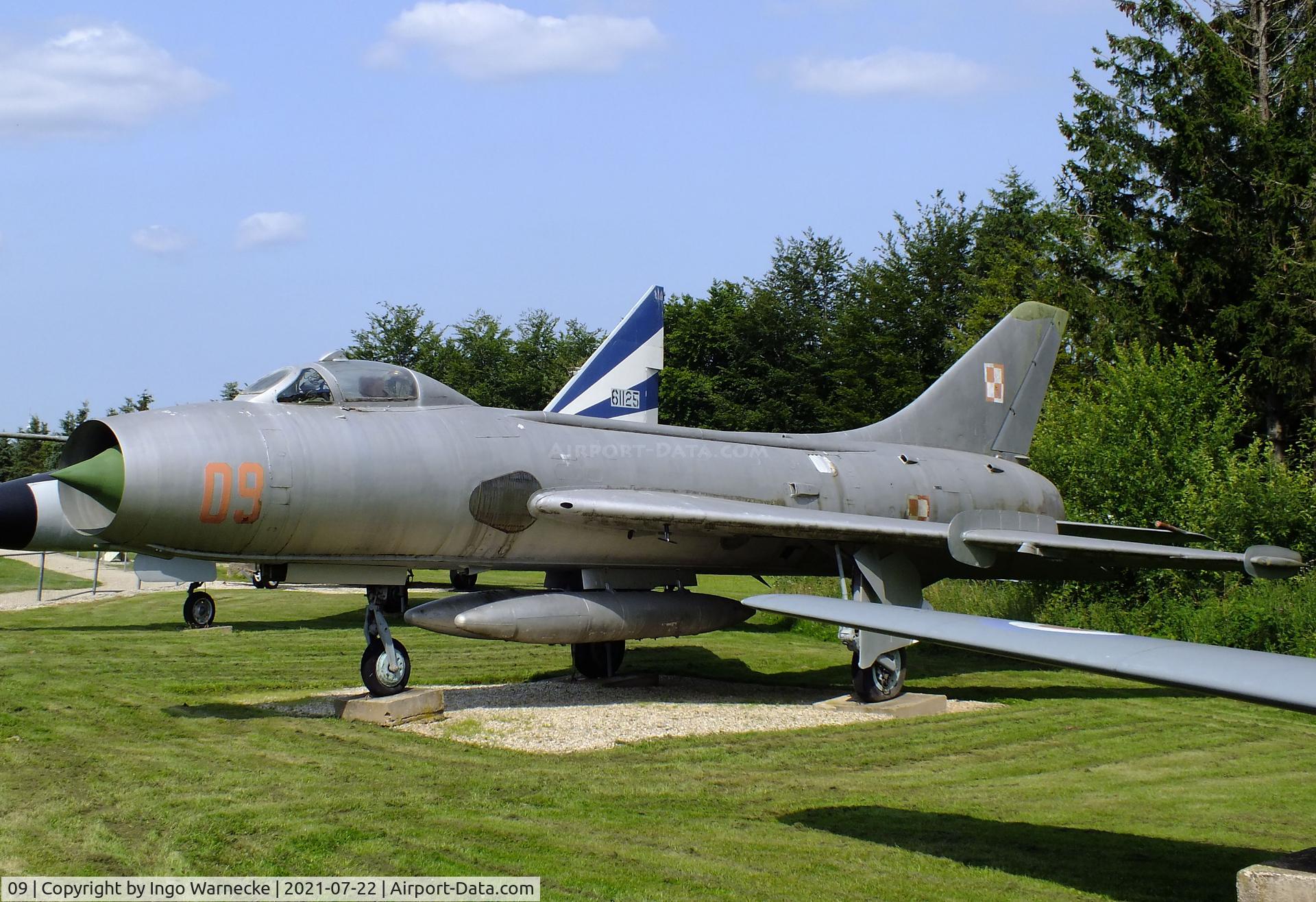 09, Sukhoi Su-7BM C/N 5309, Sukhoi Su-7BM FITTER-A at the Flugausstellung P. Junior, Hermeskeil