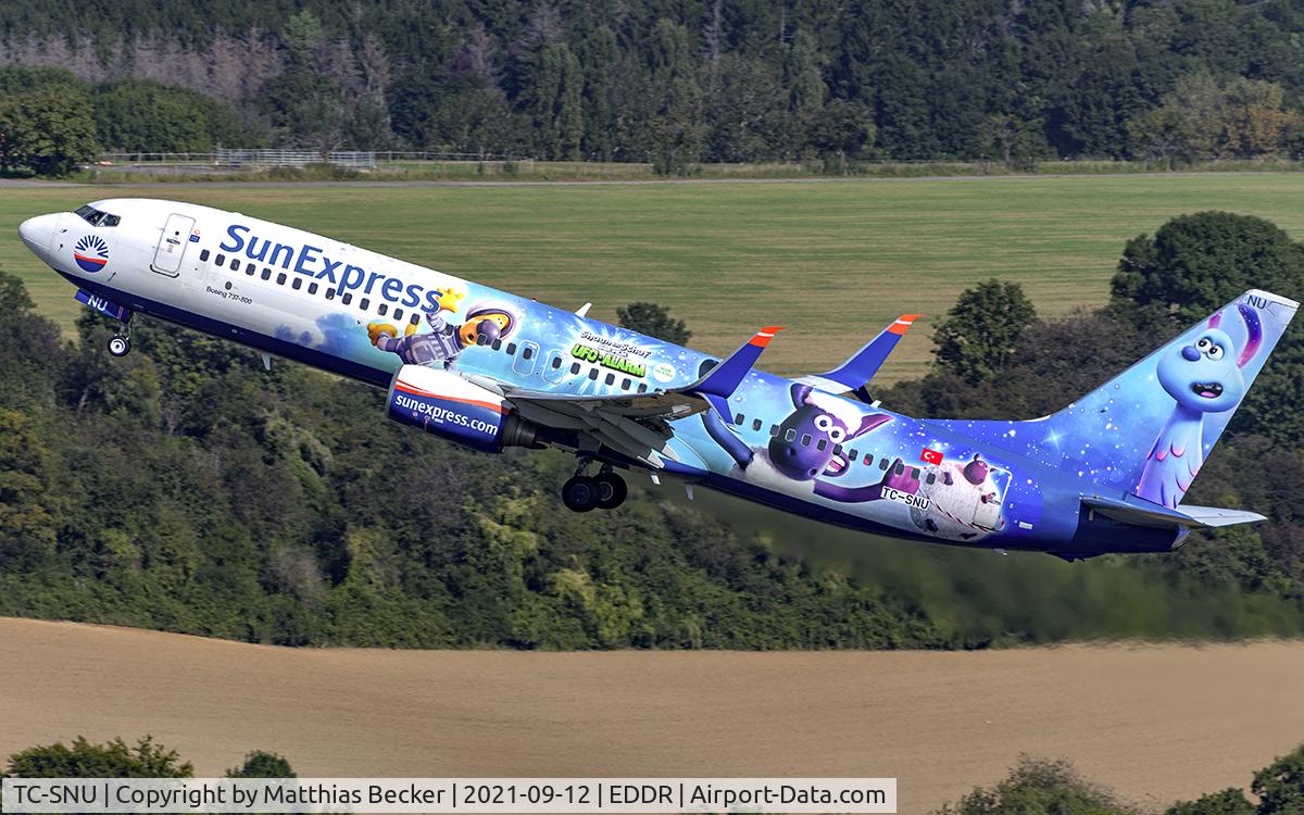 TC-SNU, 2010 Boeing 737-8HC C/N 40756, TC-SNU