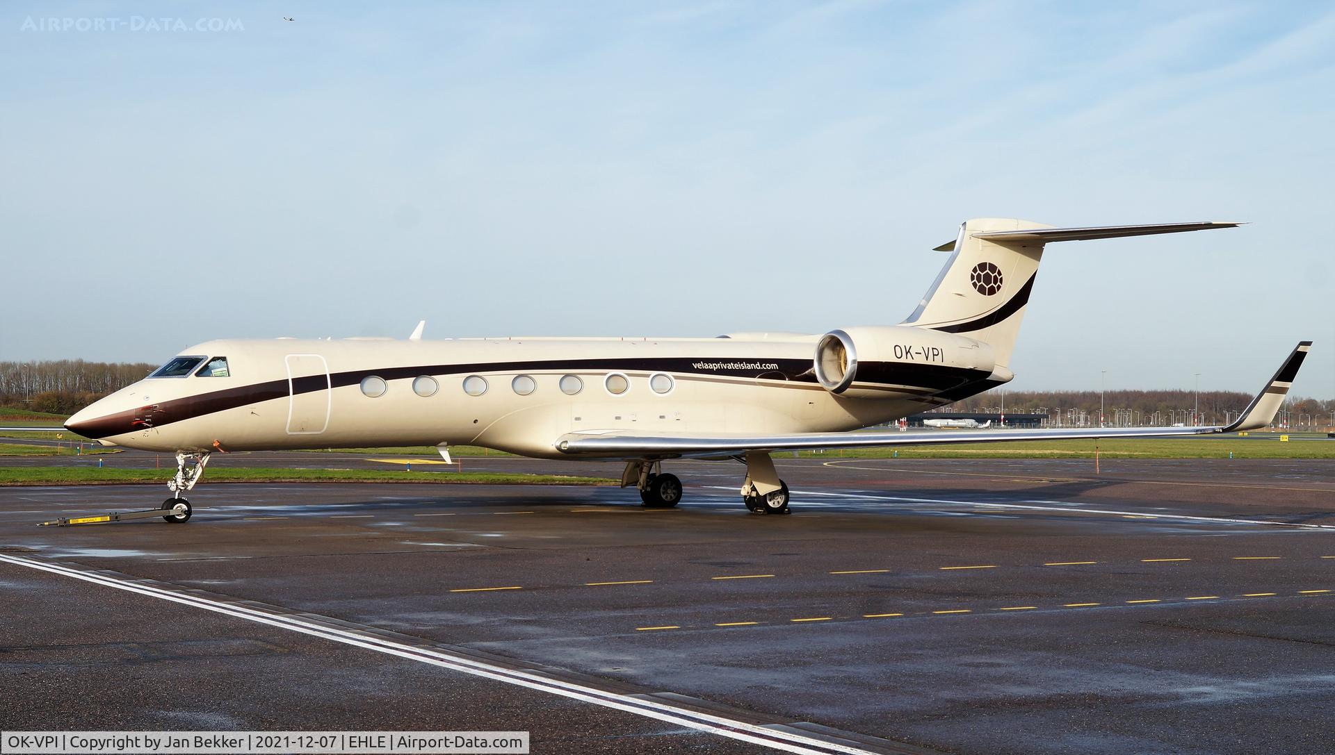 OK-VPI, 2008 Gulfstream Aerospace GV-SP (G550) C/N 5189, Lelystad Airport. Getting here a new fresh livery