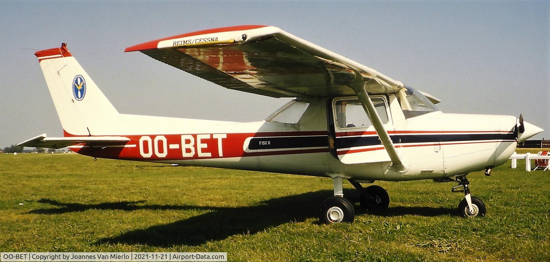 OO-BET, 1979 Reims F152 C/N 1716, Slide scan