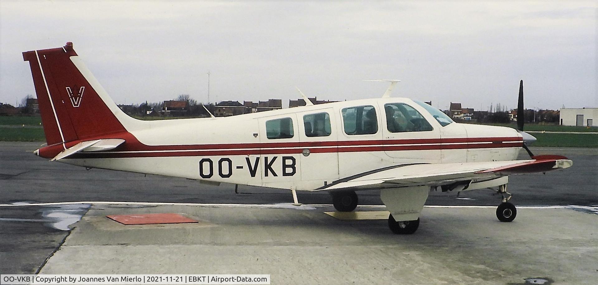 OO-VKB, 1977 Beech A36 Bonanza 36 C/N E-994, Slide scan