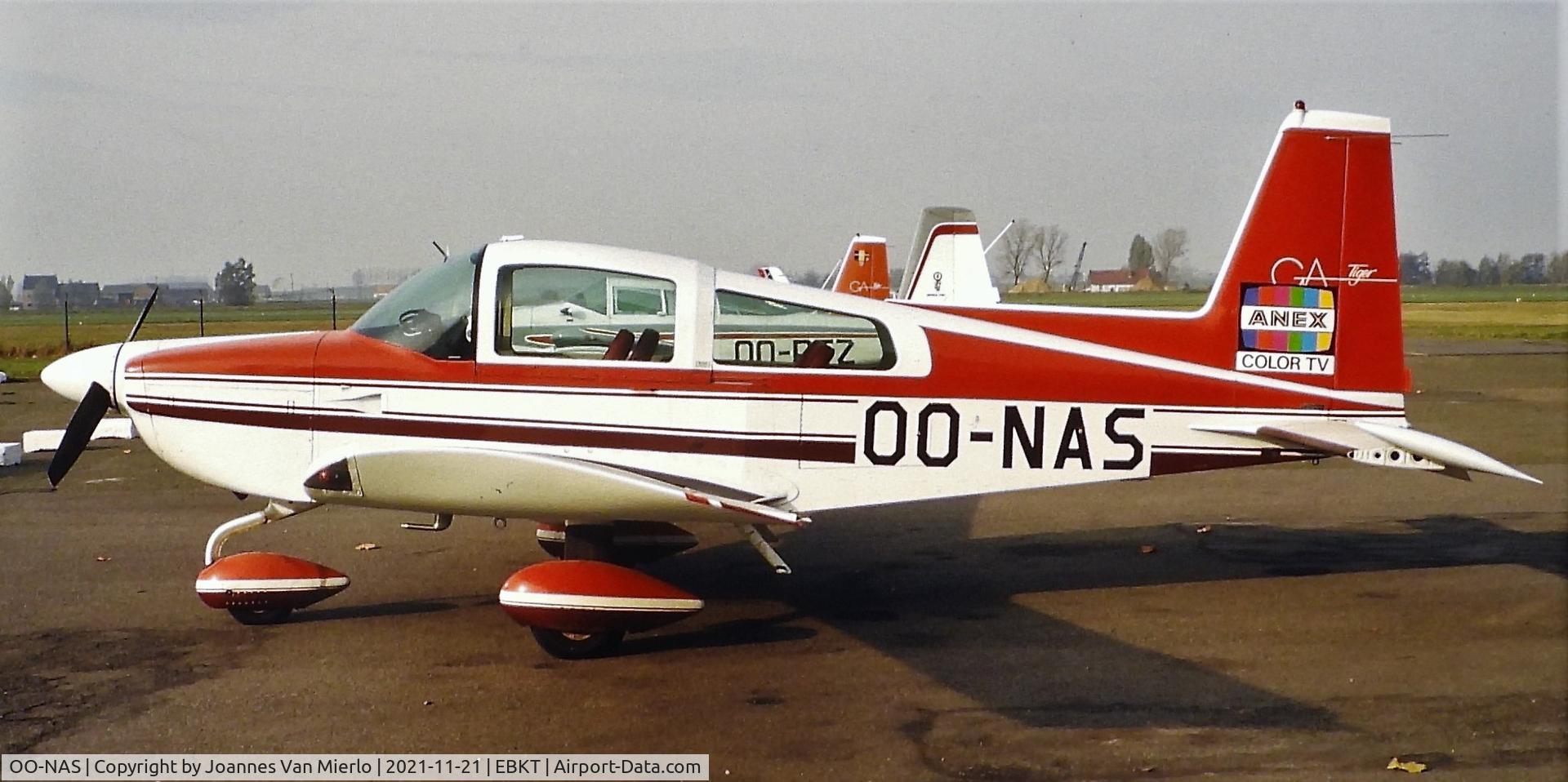 OO-NAS, 1978 Grumman American AA-5B Tiger C/N AA5B-0928, Slide scan