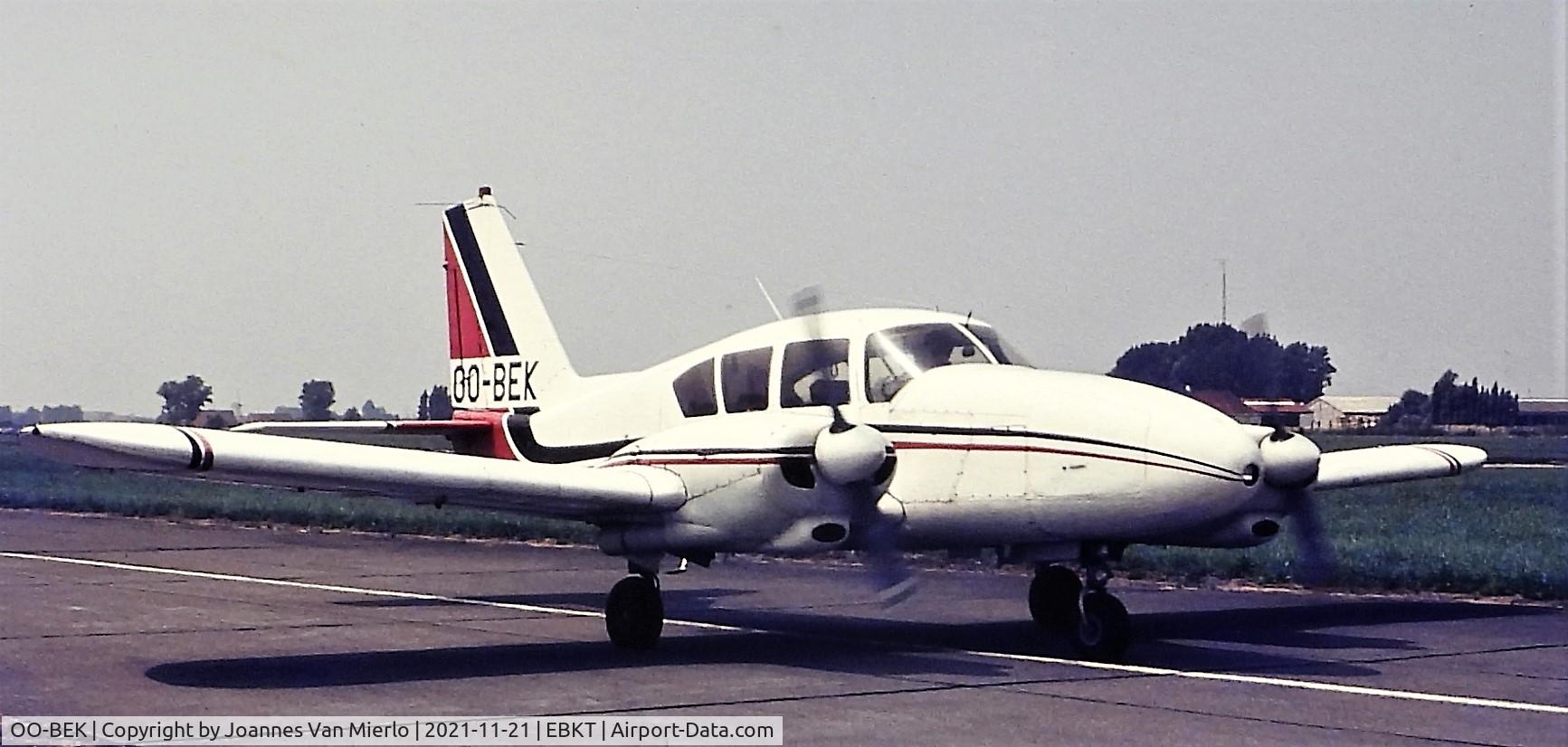 OO-BEK, 1964 Piper PA-23-250B Aztec C/N 27-2462, SLIDE SCAN