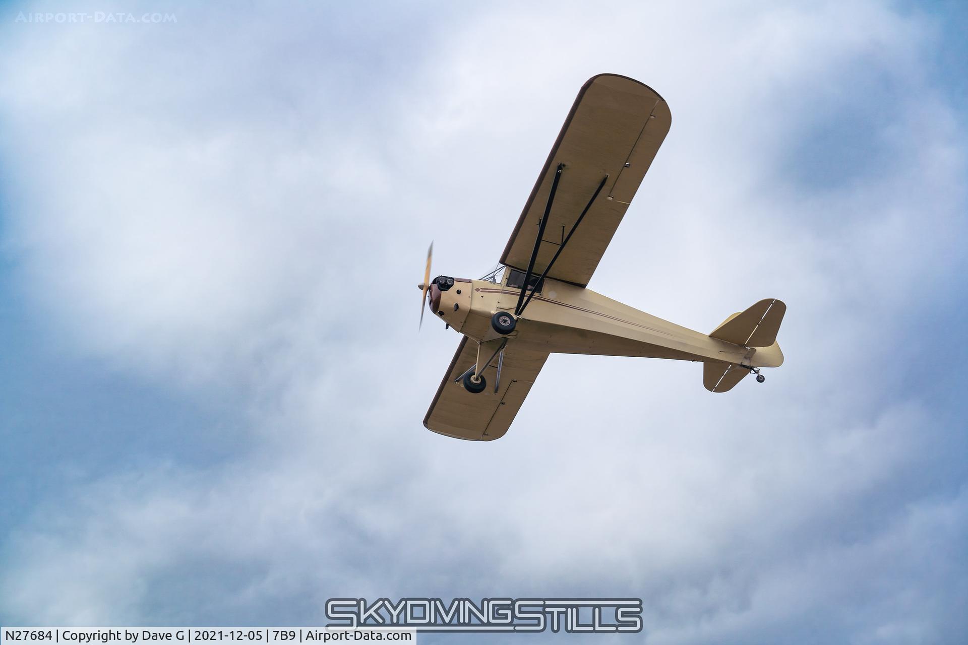 N27684, 1940 Taylorcraft BL-65 (L-2F) C/N 2326, Departing Ellington, CT