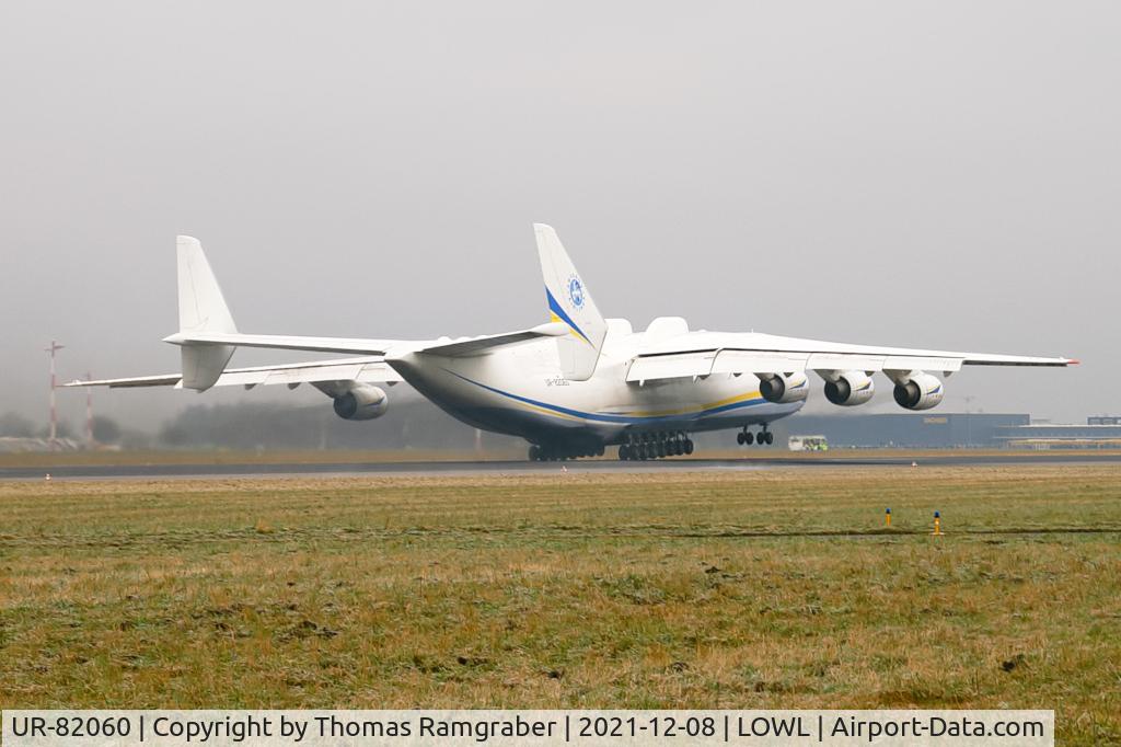 UR-82060, 1988 Antonov An-225 Mriya C/N 19530503763, Antonov Airlines Antonov An-225