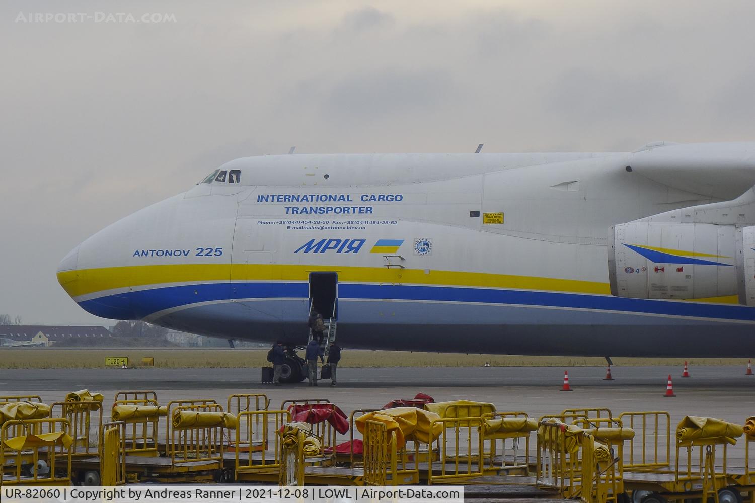 UR-82060, 1988 Antonov An-225 Mriya C/N 19530503763, Antonov Airlines An-225