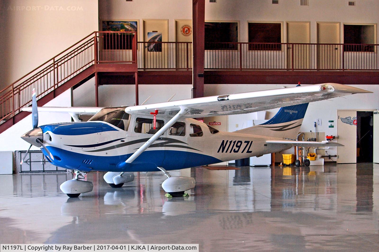 N1197L, 2006 Cessna T206H Turbo Stationair C/N T20608697, N1197L   Cessna T.206H Turbo Stationair [T206-08697] Jack Edwards Airport, Gulf Shores 01/04/2017