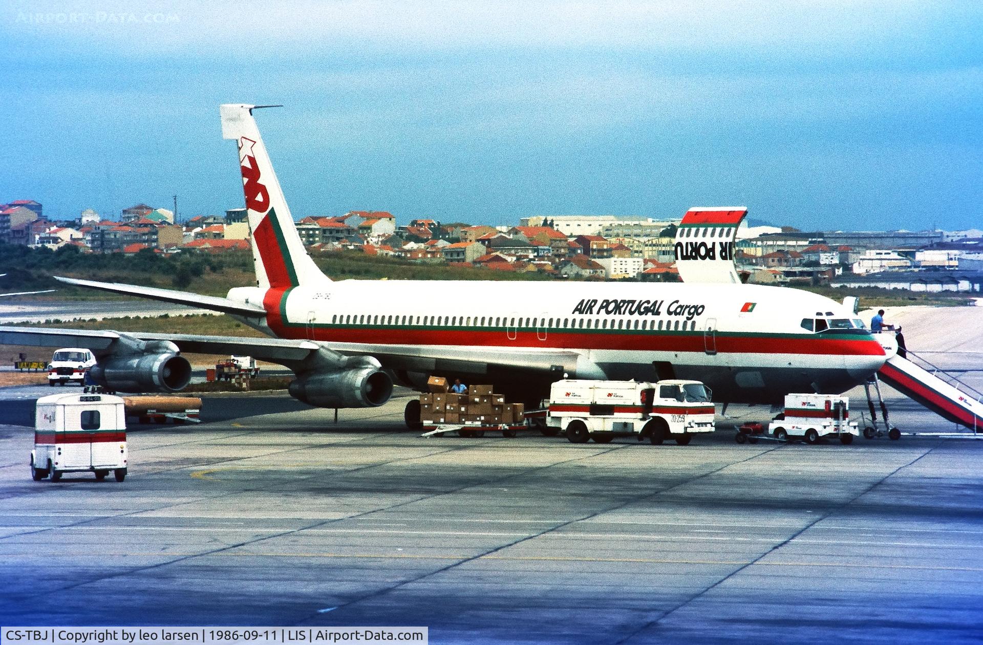 CS-TBJ, 1966 Boeing 707-373C C/N 19179, Lisboa 11.9.1986