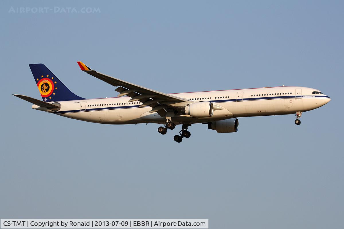 CS-TMT, 2009 Airbus A330-223 C/N 441, at bru