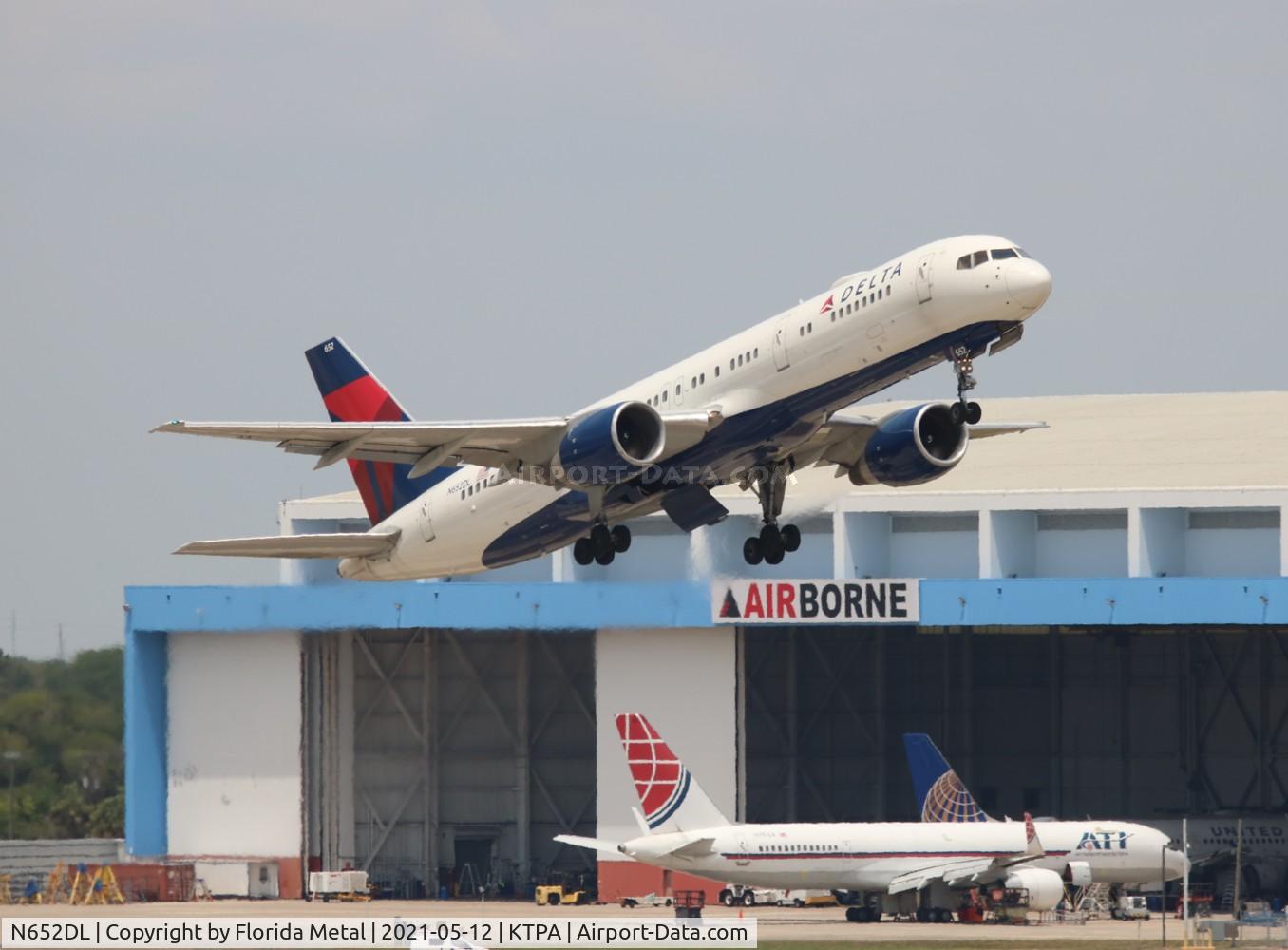 N652DL, 1989 Boeing 757-232 C/N 24392, TPA 2021