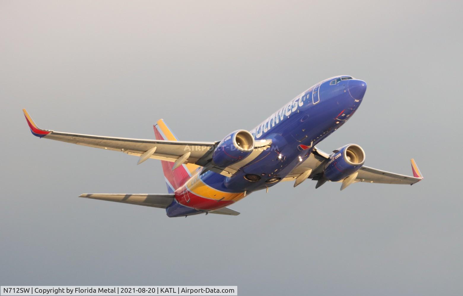 N712SW, 1998 Boeing 737-7H4 C/N 27846, ATL 2021