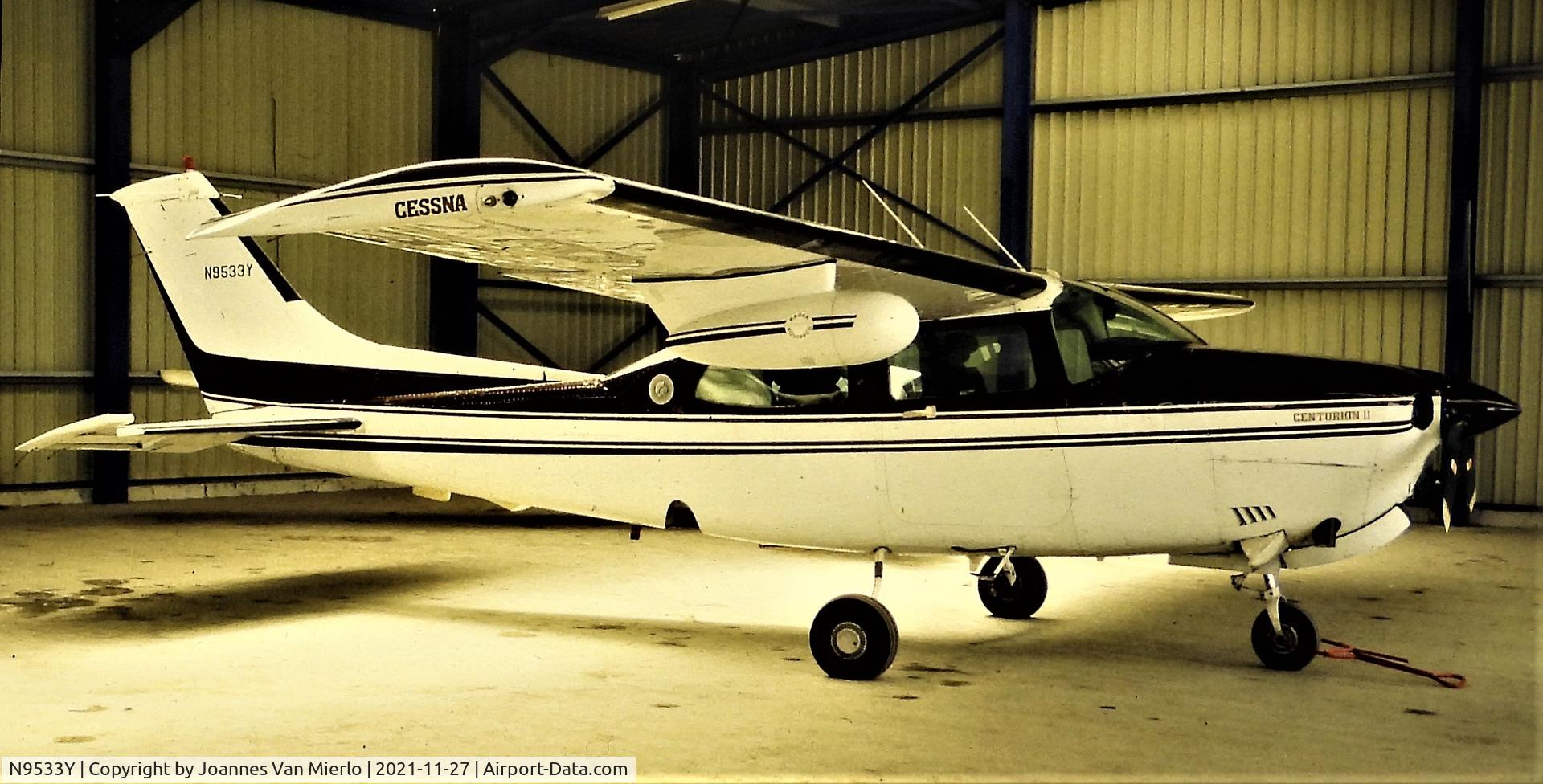 N9533Y, 1981 Cessna T210N Turbo Centurion C/N 21064539, Slide scan