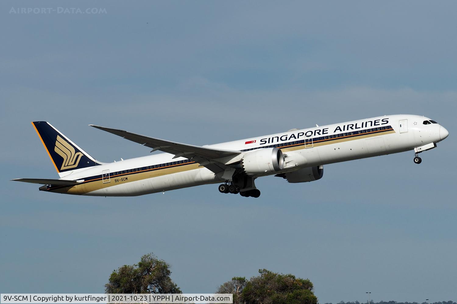 9V-SCM, 2019 Boeing 787-10 Dreamliner C/N 60280, Boeing 787-10 sn 60280_882. SIA 9V-SCM departs rwy 21 YPPH 23 October 2021.