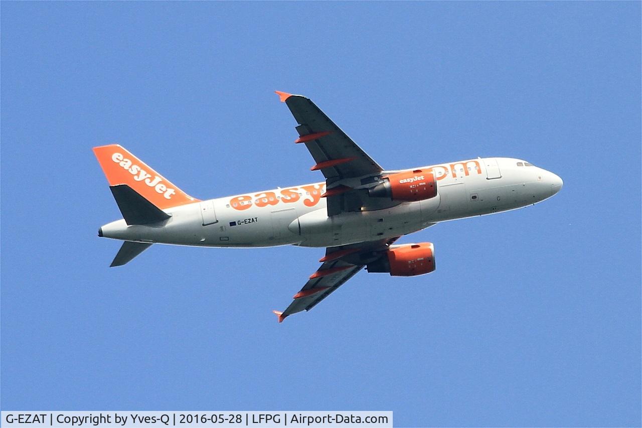 G-EZAT, 2006 Airbus A319-111 C/N 2782, Airbus A319-111, Climbing from rwy 08L, Roissy Charles De Gaulle airport (LFPG-CDG)