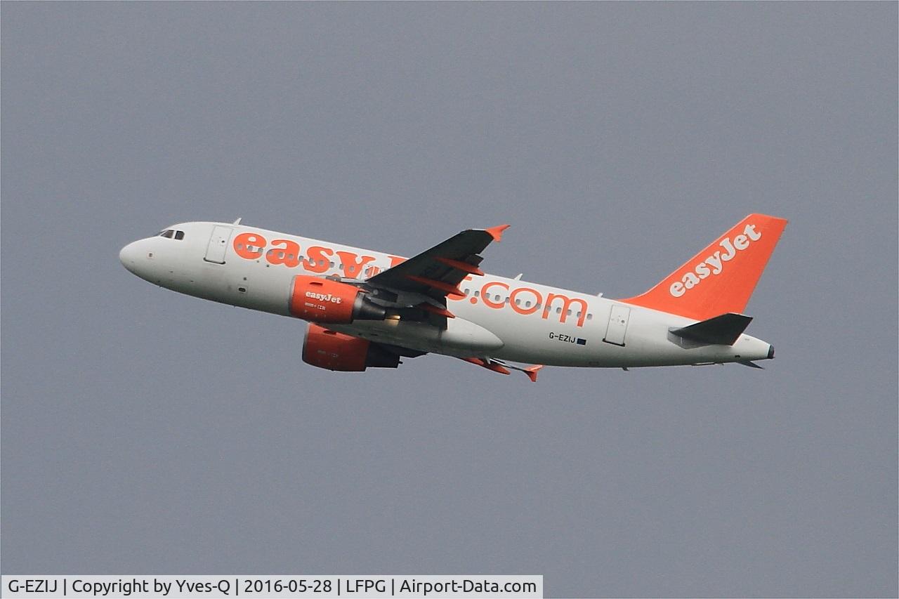G-EZIJ, 2005 Airbus A319-111 C/N 2477, Airbus A319-111, Climbing from rwy 08L, Roissy Charles De Gaulle airport (LFPG-CDG)