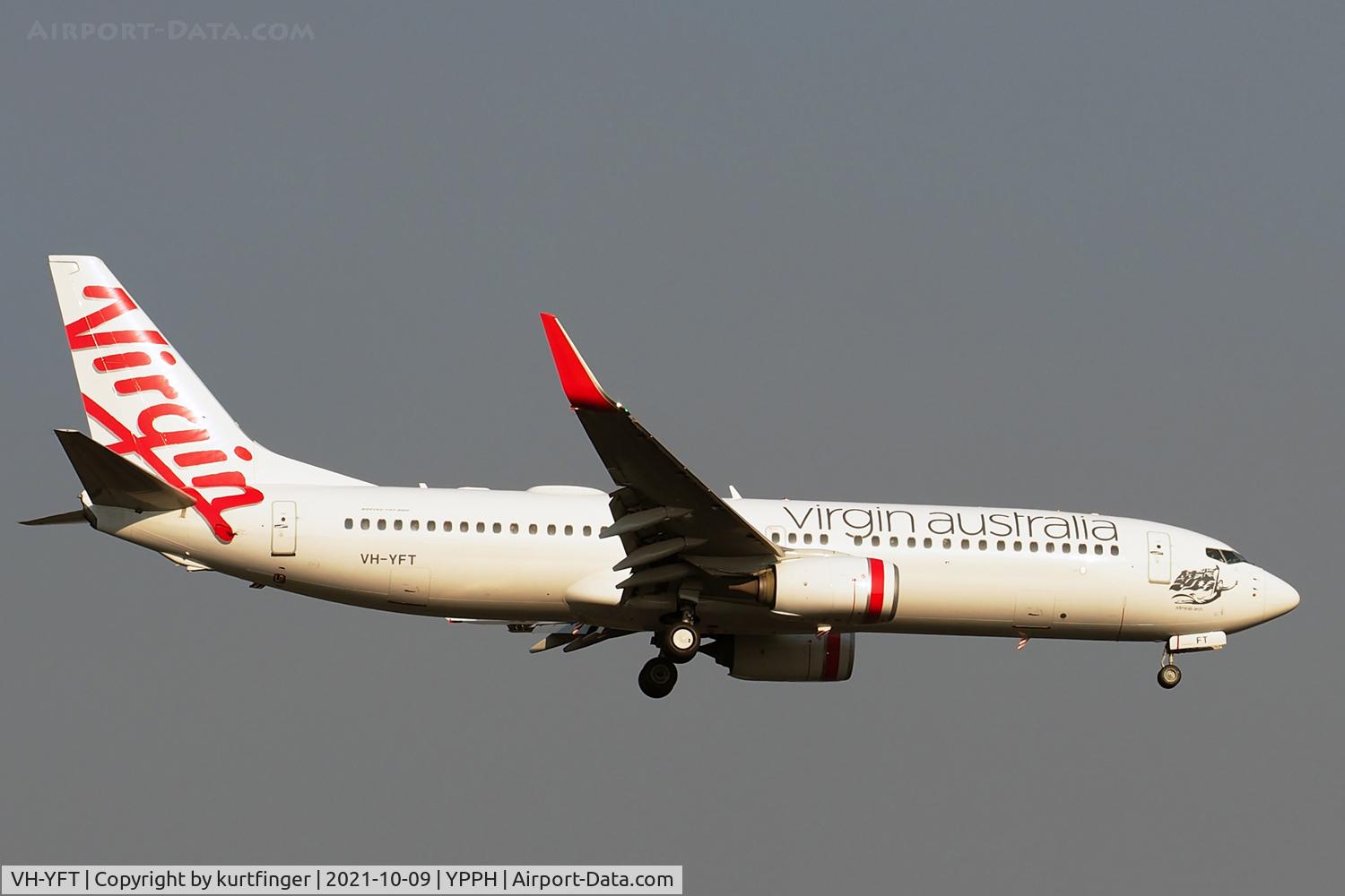 VH-YFT, 2015 Boeing 737-8FE C/N 41028, Boeing 737-800 cn 41028_5557. Virgin Australia VH-YFT Admirals Arch final rwy 21 YPPH 09 October 2021