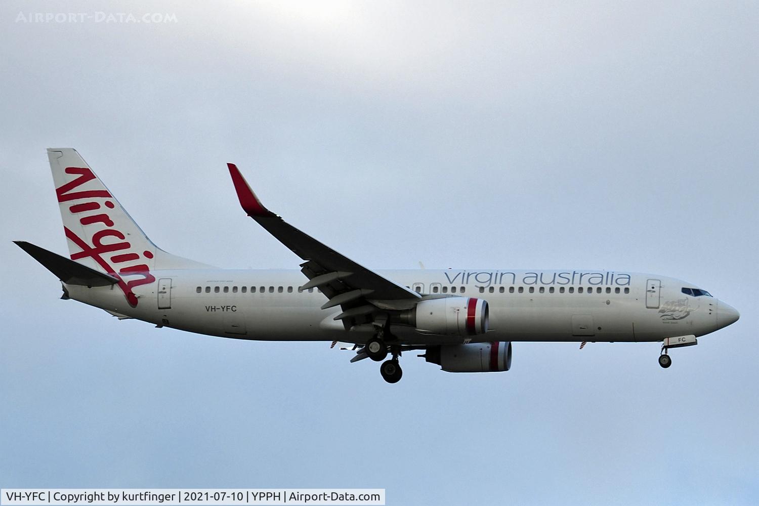 VH-YFC, 2011 Boeing 737-81D C/N 39413, Boeing 737-800 39413_3592. Virgin Australia Airline VH-YFC Bondi Beach final rwy 21 YPPH 10 July 2021