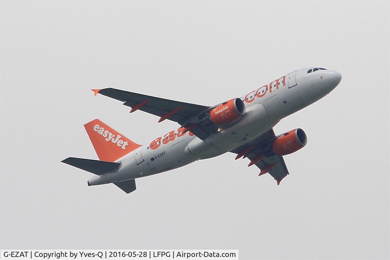 G-EZAT, 2006 Airbus A319-111 C/N 2782, Airbus A319-111, Climbing from rwy 08L, Roissy Charles De Gaulle airport (LFPG-CDG)