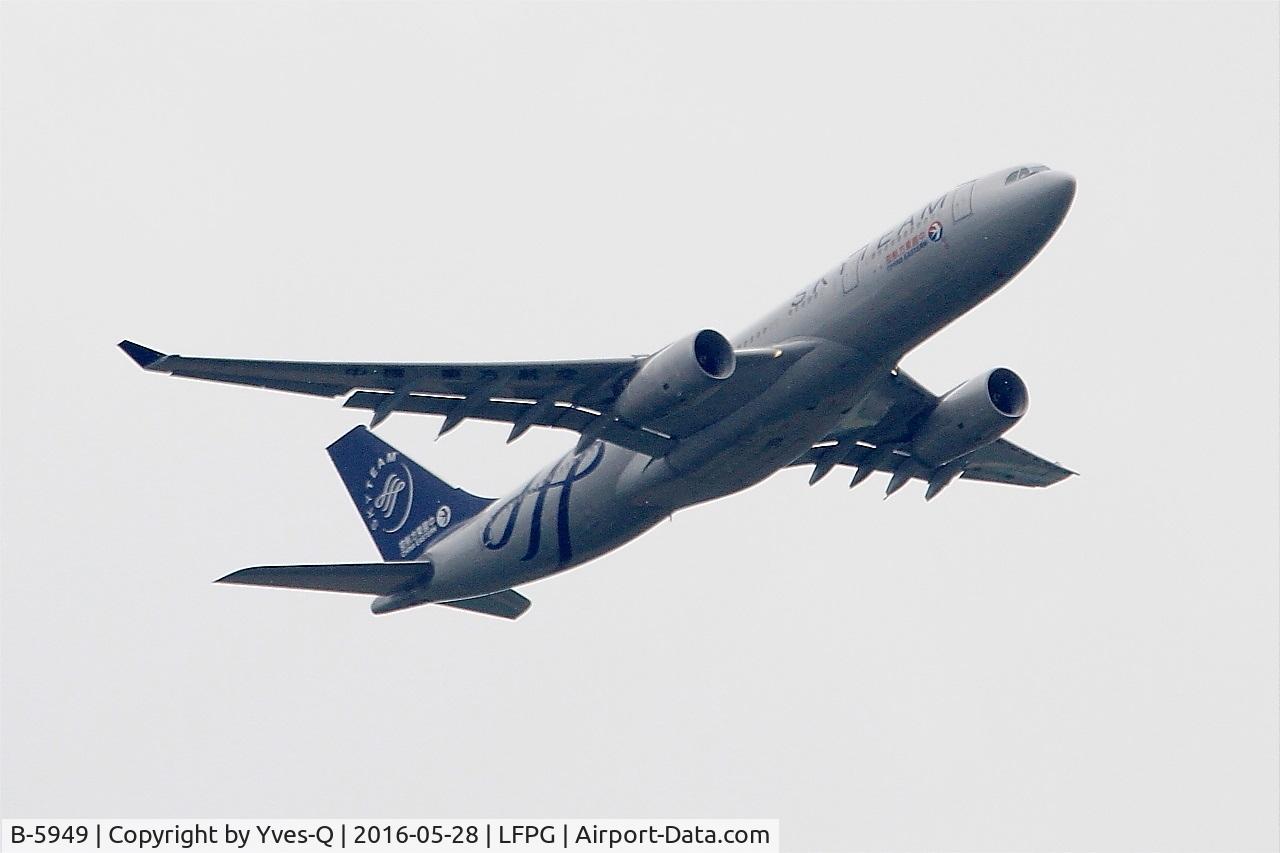 B-5949, 2014 Airbus A330-243 C/N 1537, Airbus A330-243, Climbing from rwy 06R, Roissy Charles De Gaulle airport (LFPG-CDG)