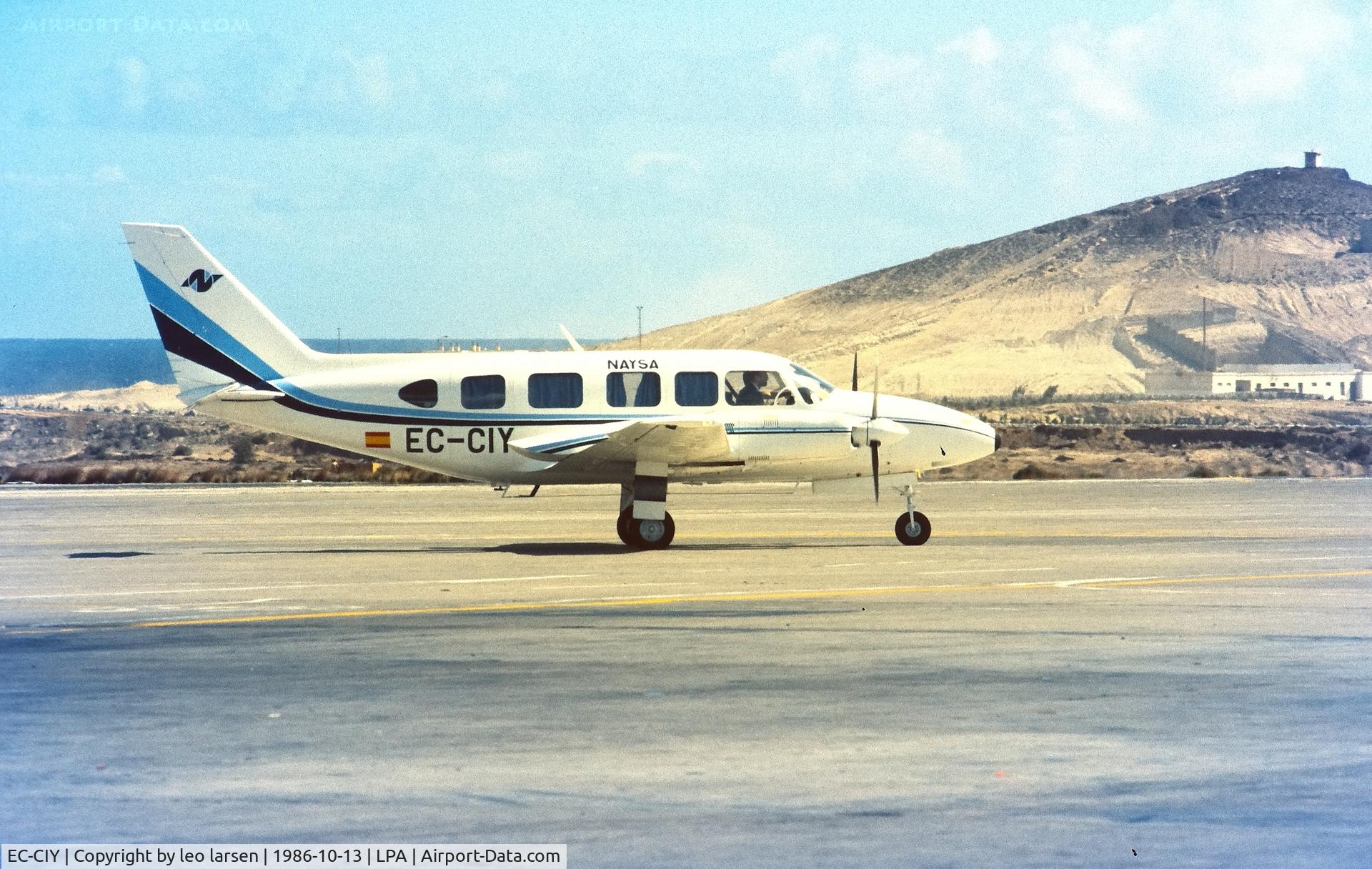 EC-CIY, 1974 Piper PA-31-350 Navajo Chieftain Chieftain C/N 31-7405181, Las Palmas 13.10.1986
