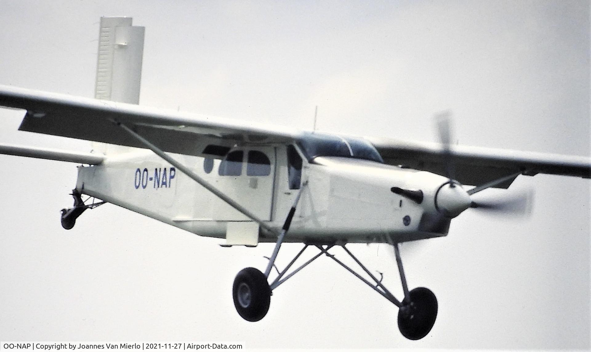 OO-NAP, 1995 Pilatus PC-6/B2-H4 Turbo Porter C/N 914, Slide scan