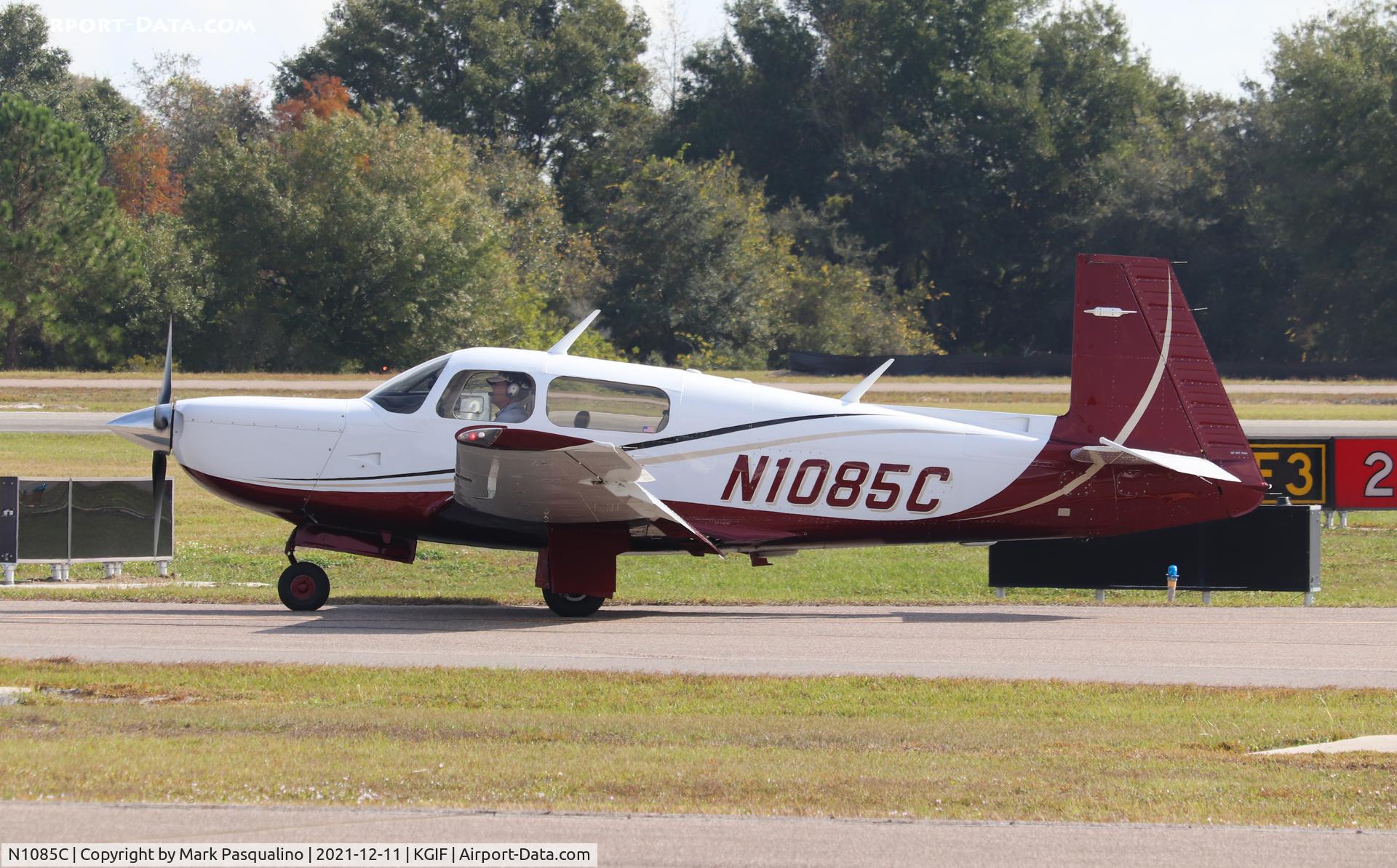 N1085C, 1990 Mooney M20K C/N 25-1228, Mooney M20K