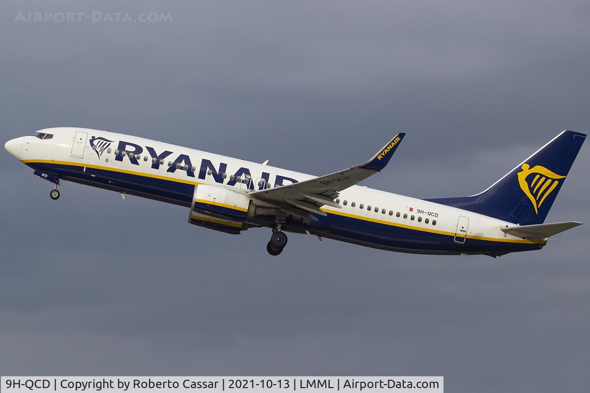 9H-QCD, 2016 Boeing 737-8AS C/N 44727, Runway 31