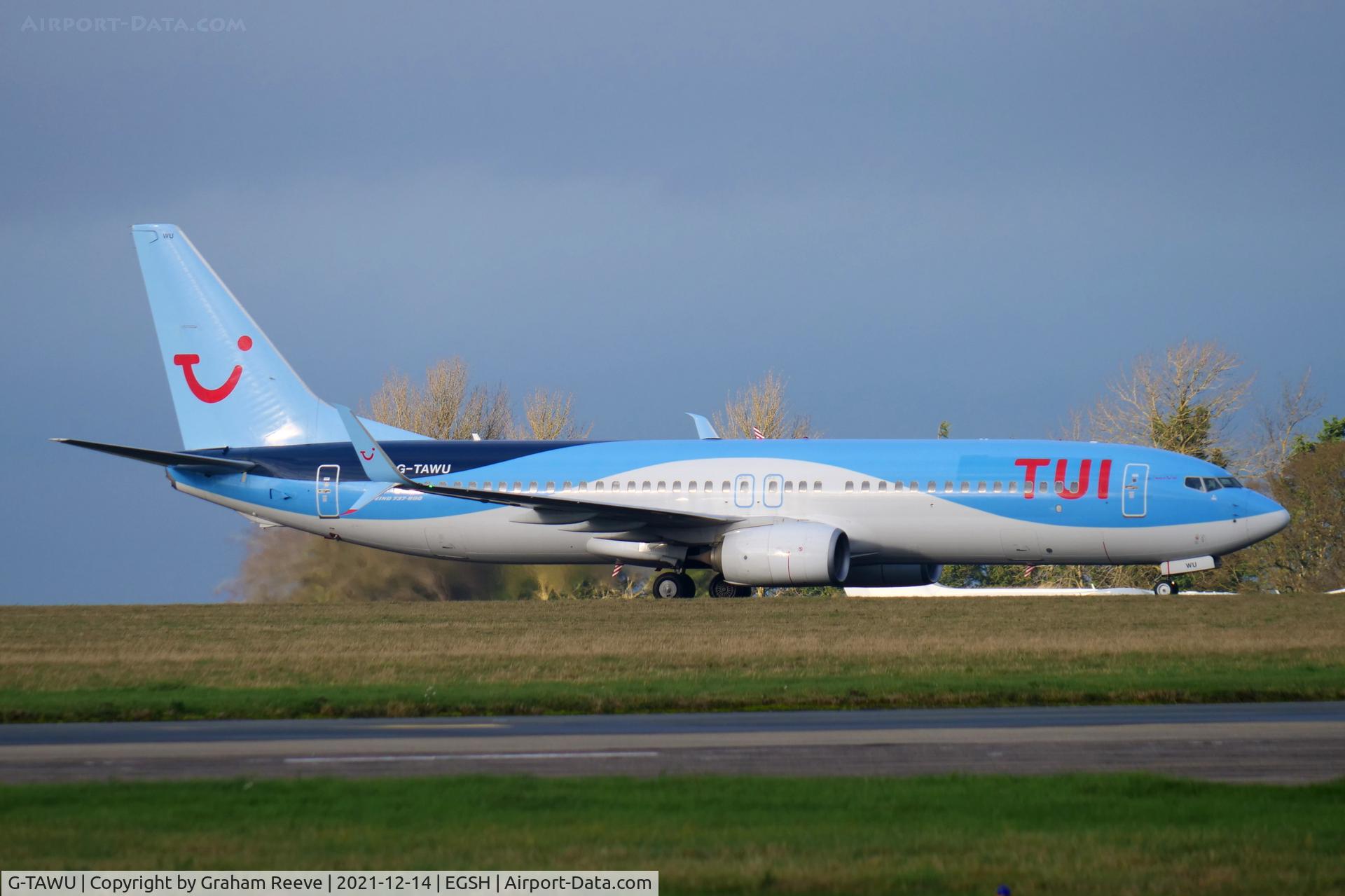 G-TAWU, 2014 Boeing 737-8K5 C/N 37263, Just landed at Norwich.