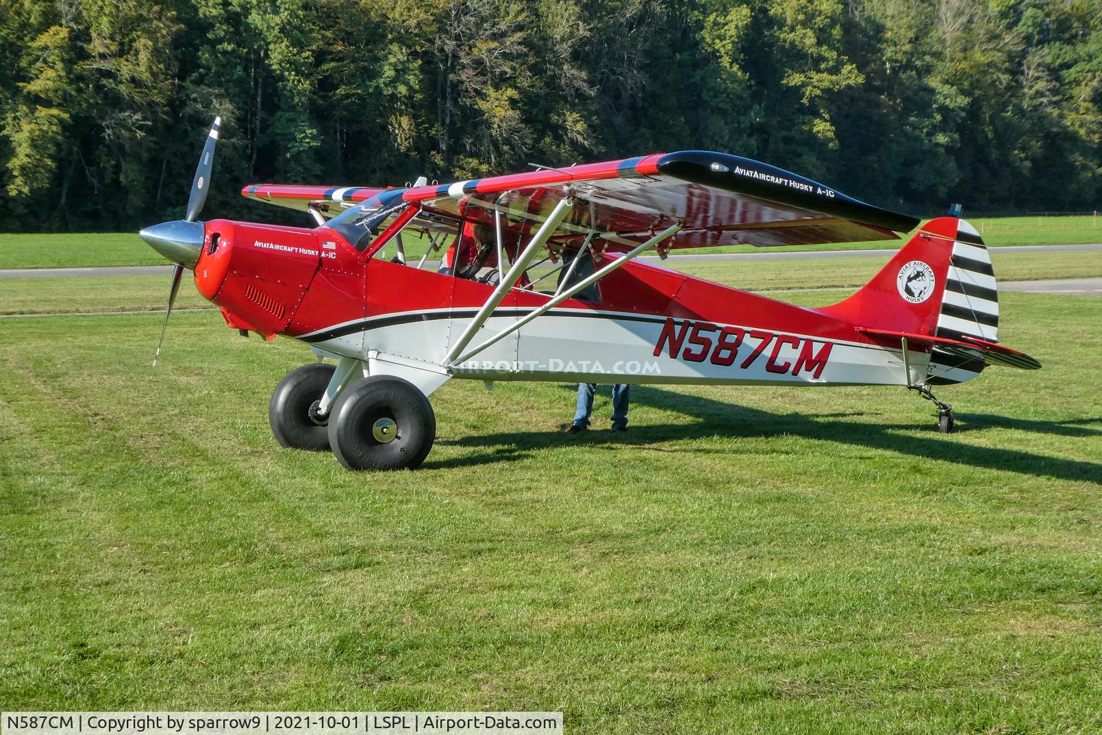 N587CM, 2014 Aviat A-1C-180 Husky C/N 3214, Pausing at Langenthal-Bleienbach