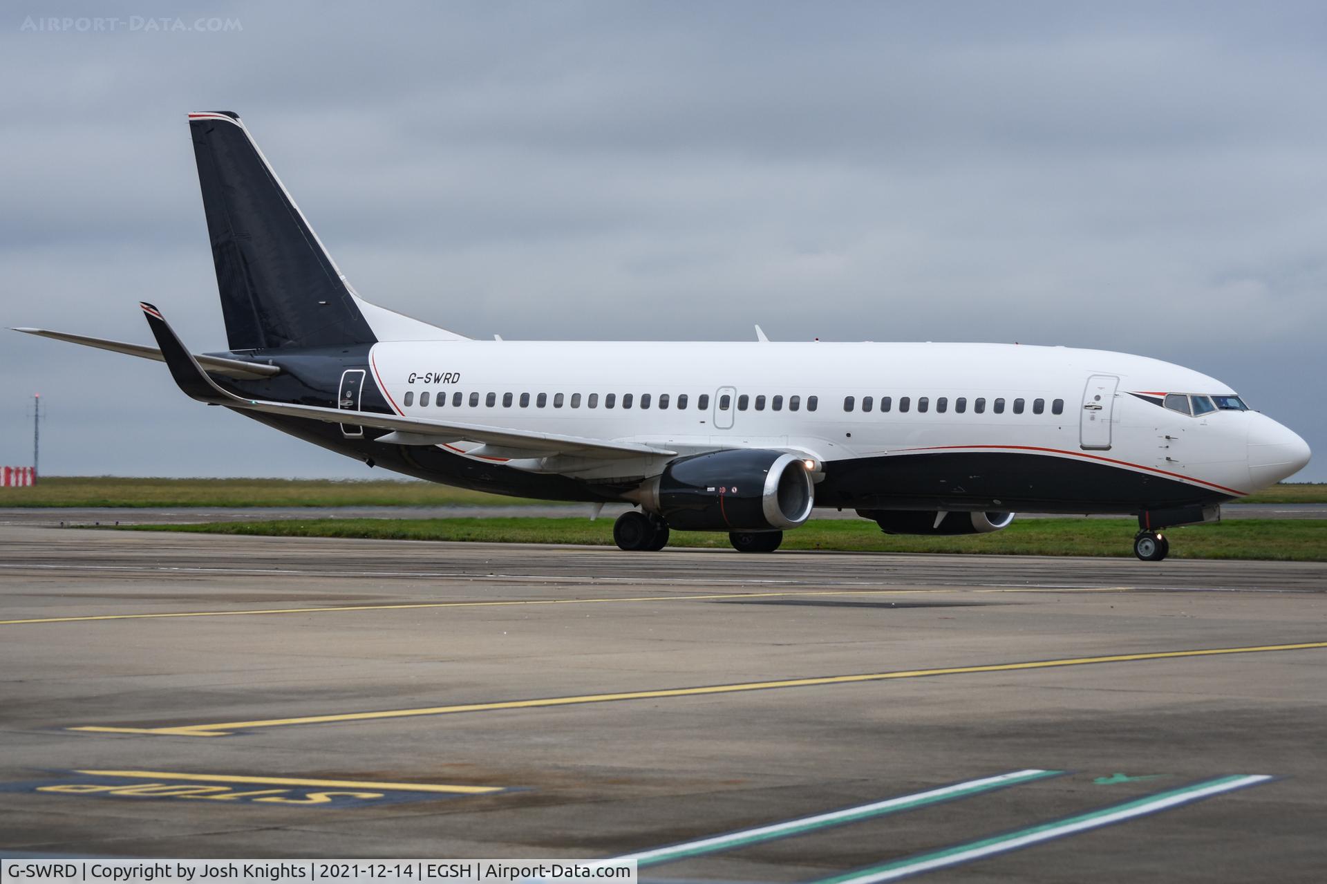 G-SWRD, 1995 Boeing 737-3L9 C/N 27834, Arriving With AVFC Onboard.