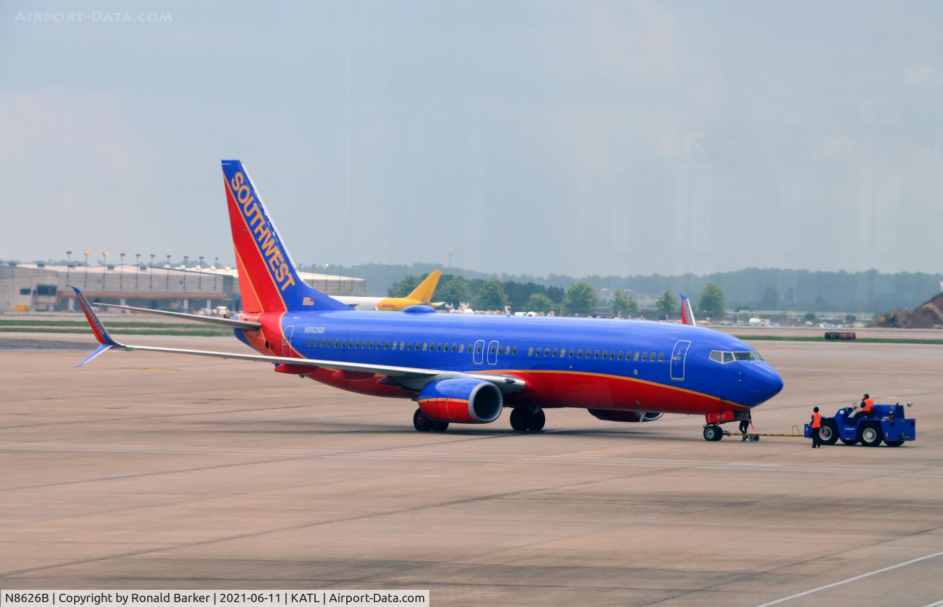 N8626B, 2014 Boeing 737-8H4 C/N 36894, Pushback Atlanta